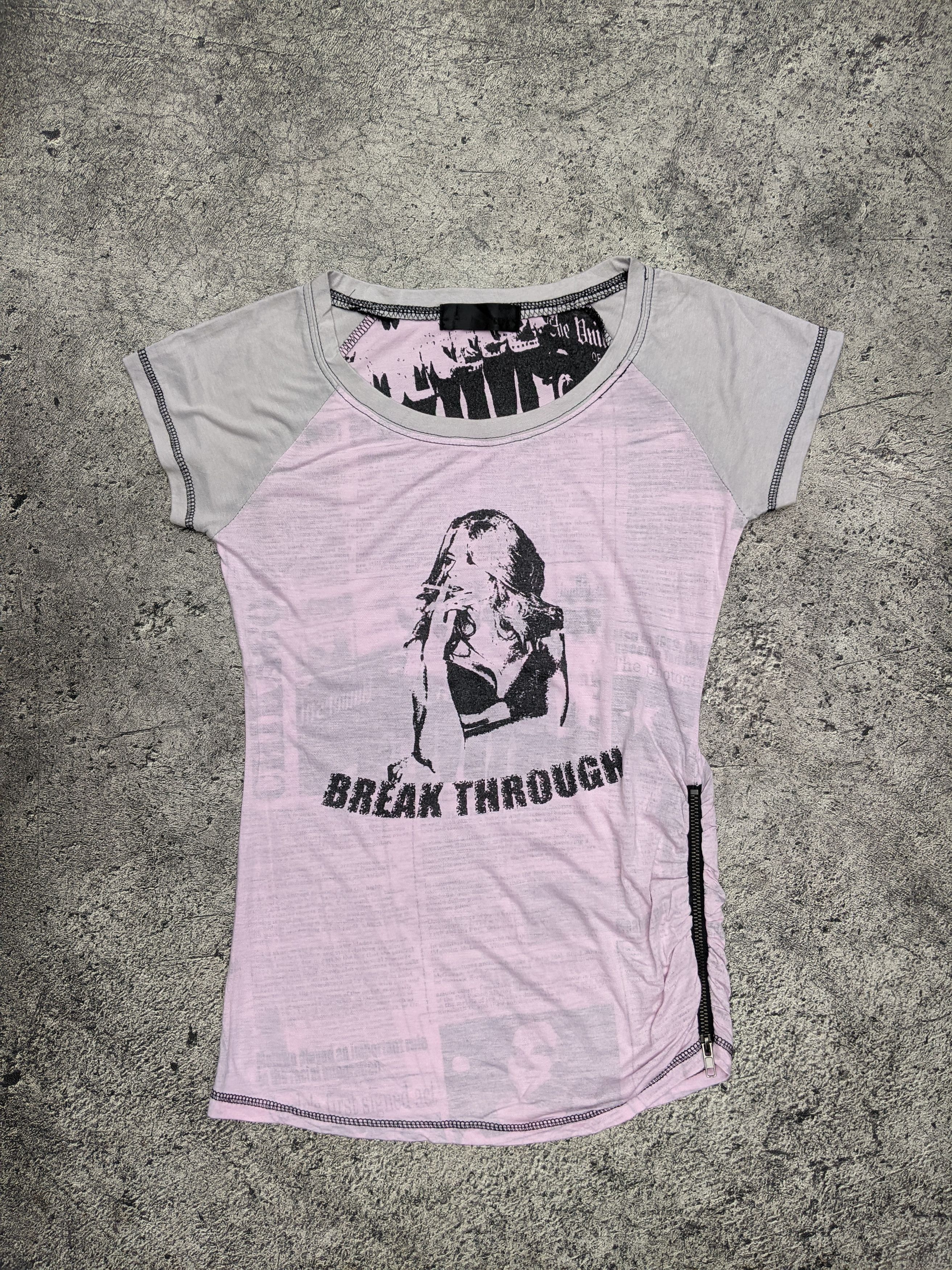 Hysteric Glamour ICWB John Galliano Inspired Fitted T shirt Size S / US 4 / IT 40 - 1 Thumbnail