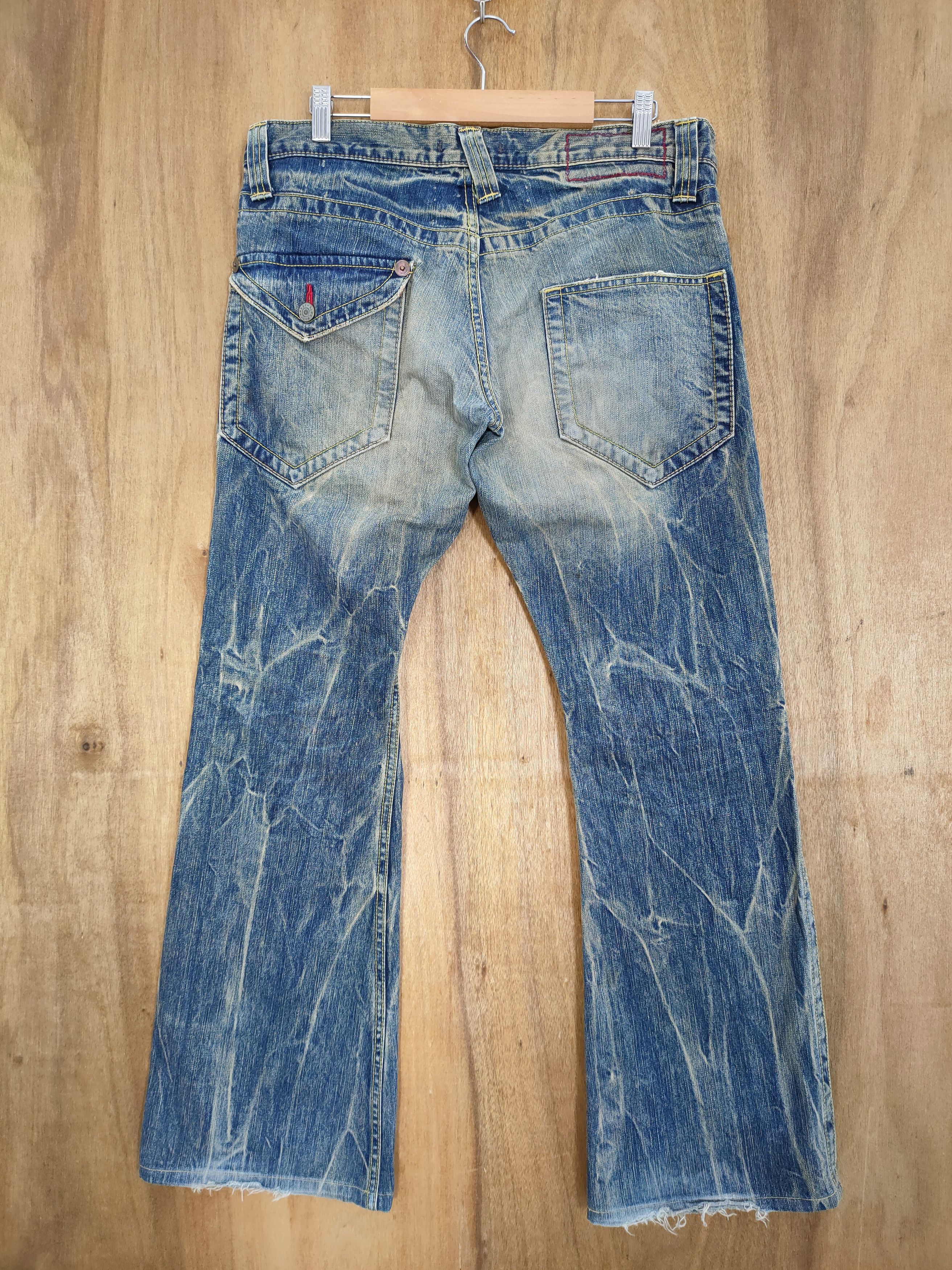 Japanese Brand VINTAGE MADE IN NIPPON FADED FLARE JEANS PANTS Size US 34 / EU 50 - 2 Thumbnail