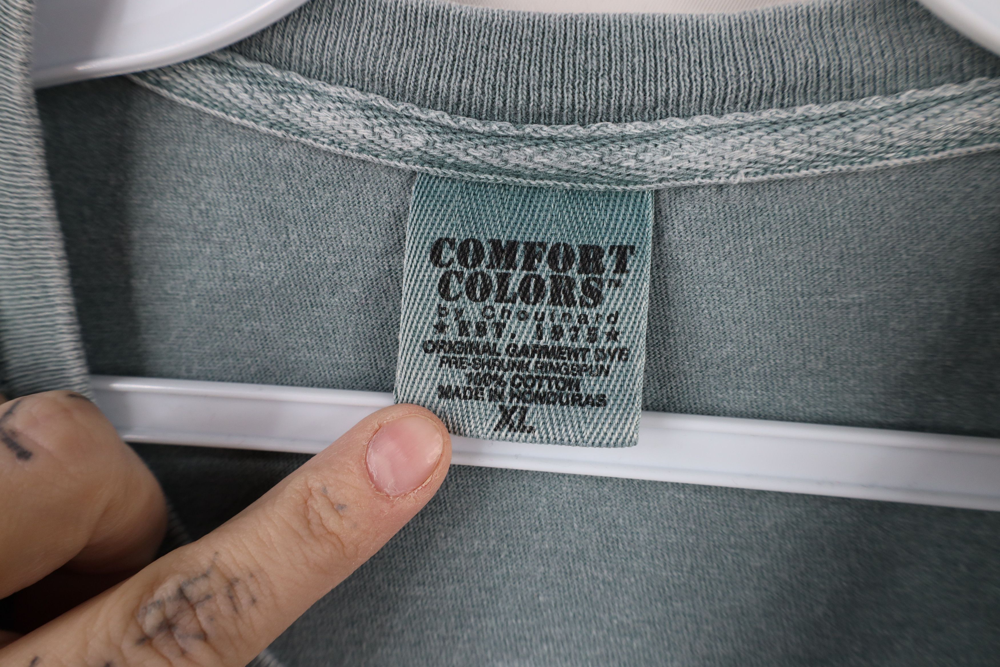 Vintage Vintage 90s Streetwear Stonewash Kauai Coffee T-Shirt Green Size US L / EU 52-54 / 3 - 7 Thumbnail