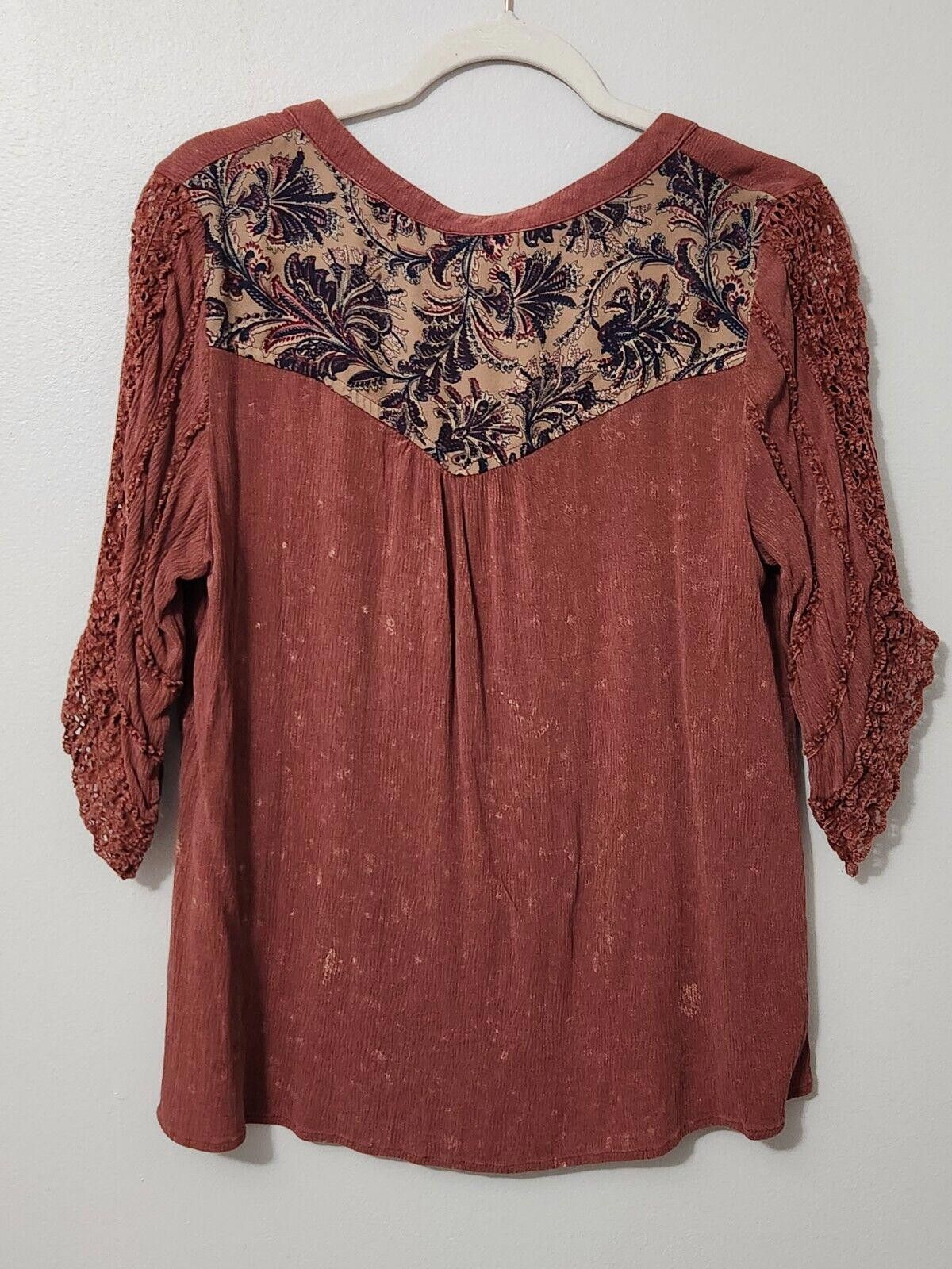 Designer Gimmicks Top Medium Orange 3/4 Sleeve Crochet V Neck Size M / US 6-8 / IT 42-44 - 3 Thumbnail