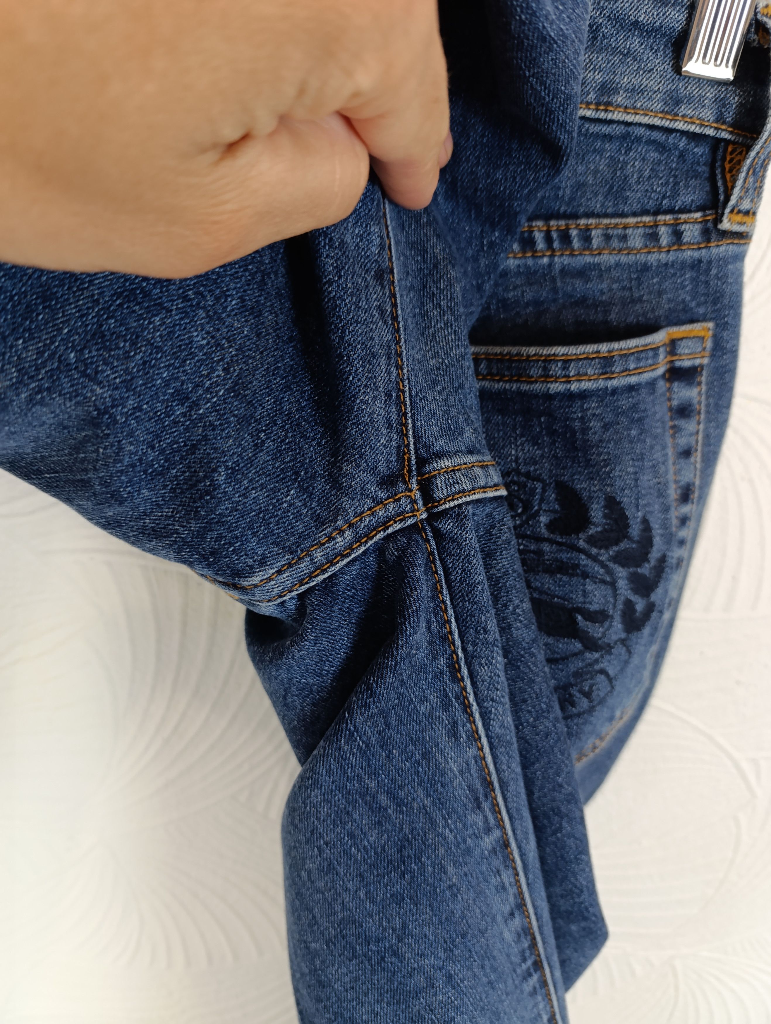 Burberry BURBERRY LONDON ENGLAND SLIM CROP WOMENS JEAN'S Size 25" / US 0 / IT 36 - 5 Thumbnail