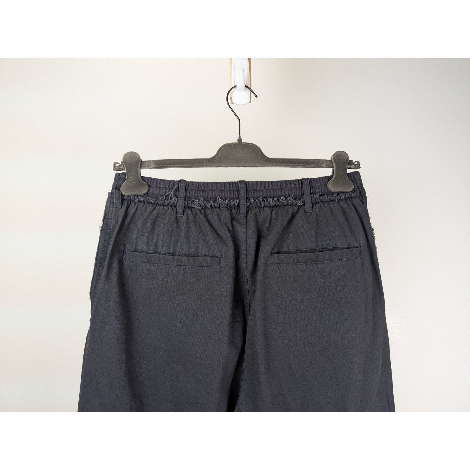 Balenciaga o1rshd1 Patched Hybrid Cargo Trackpants in dark navy Size US 30 / EU 46 - 11 Thumbnail