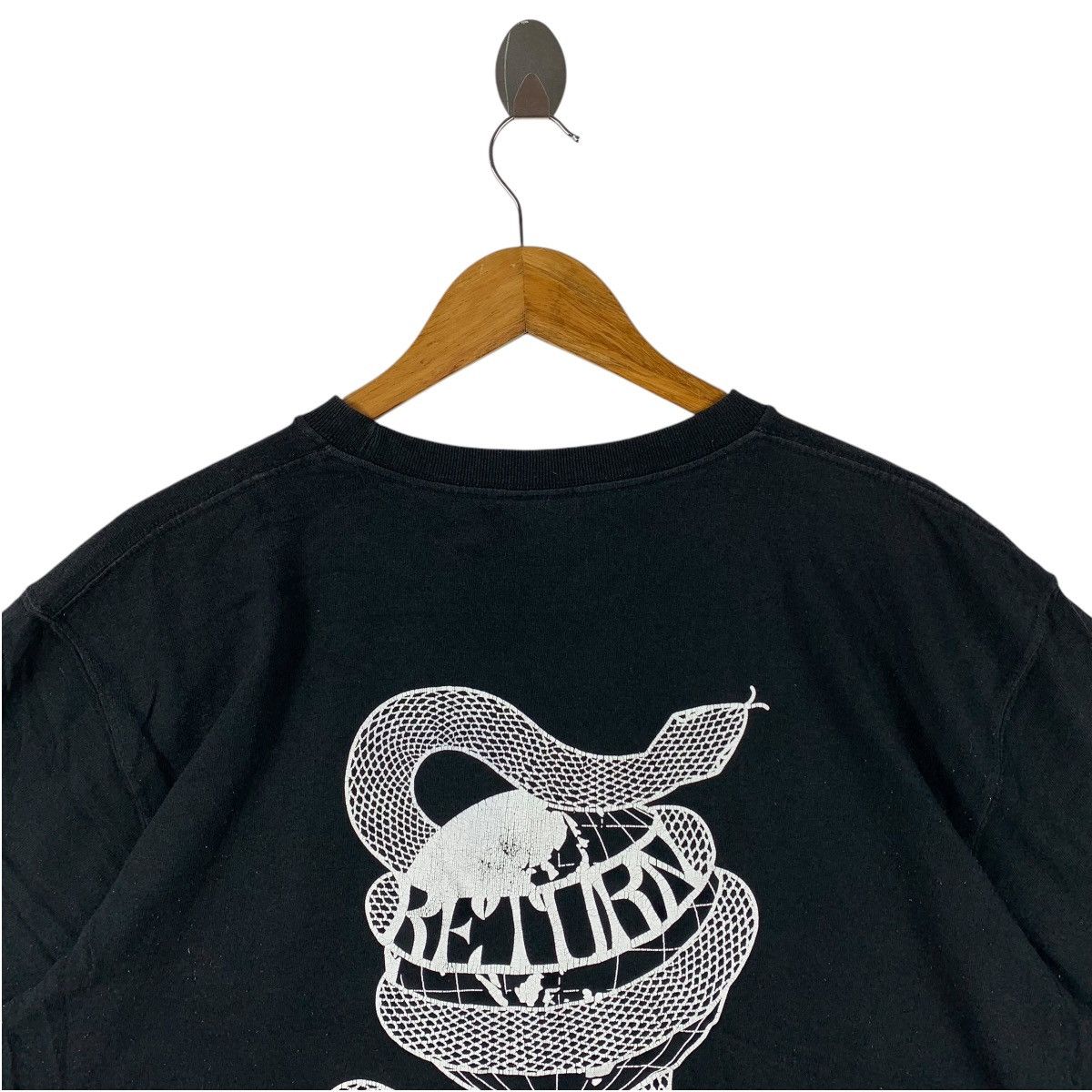 Japanese Brand RETURN Japanese brand snake printed tee Size US XL / EU 56 / 4 - 9 Thumbnail