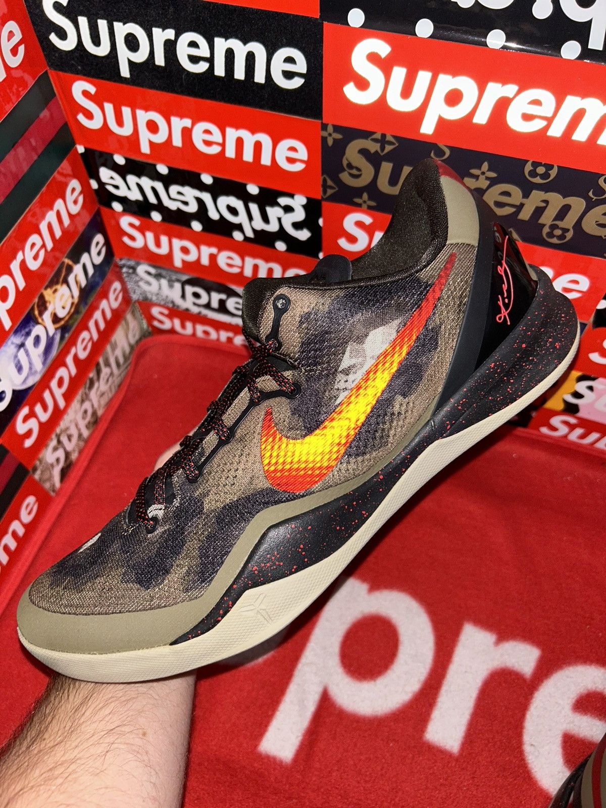 Nike Nike Kobe 8 'Python' 555035-300 size 13 with box Size US 13 / EU 46 - 6 Thumbnail