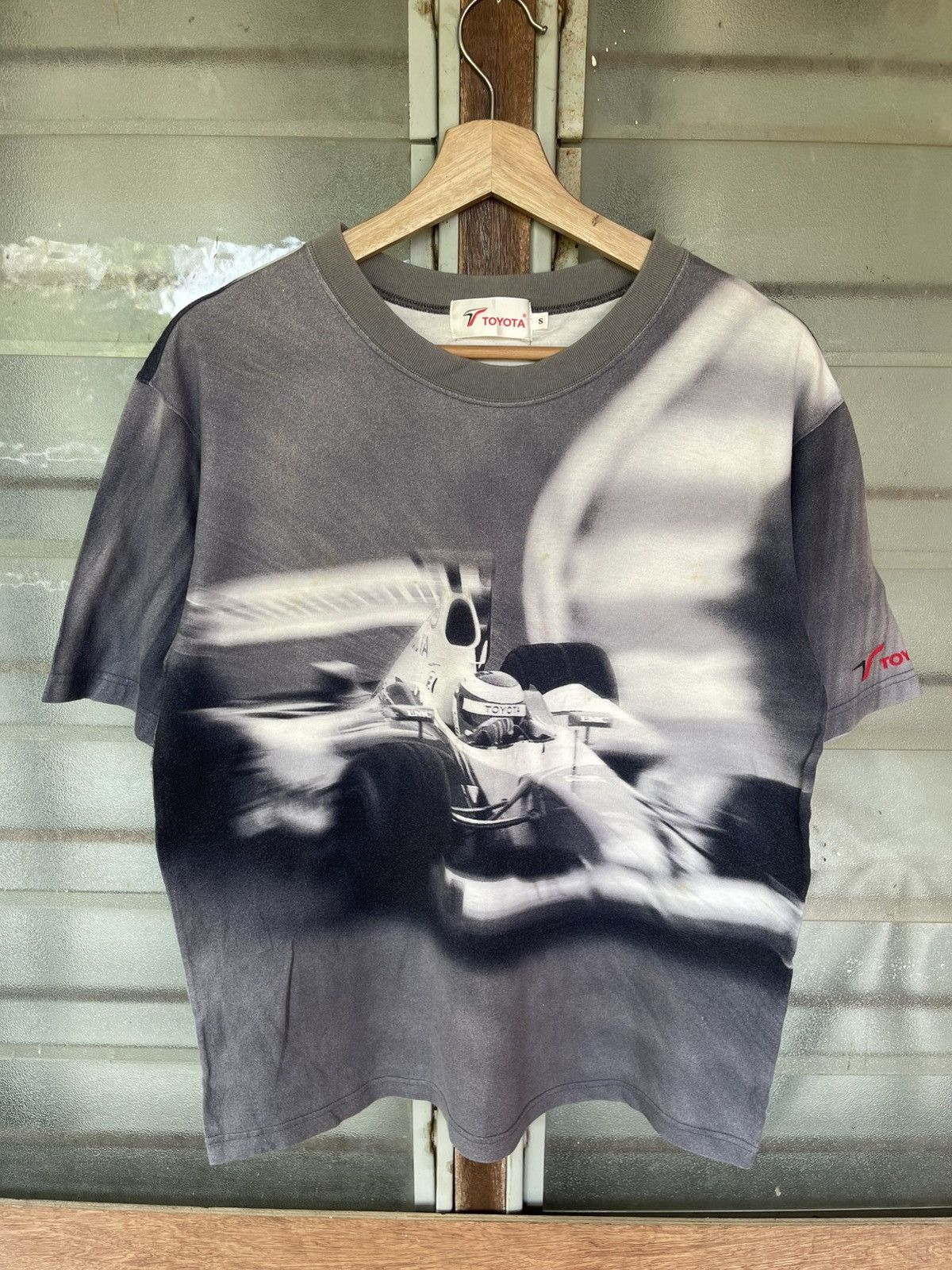 Sports Specialties Vintage Toyota F1 Racing Team Motorsport Japan Shirt Tee Size US S / EU 44-46 / 1 - 2 Thumbnail