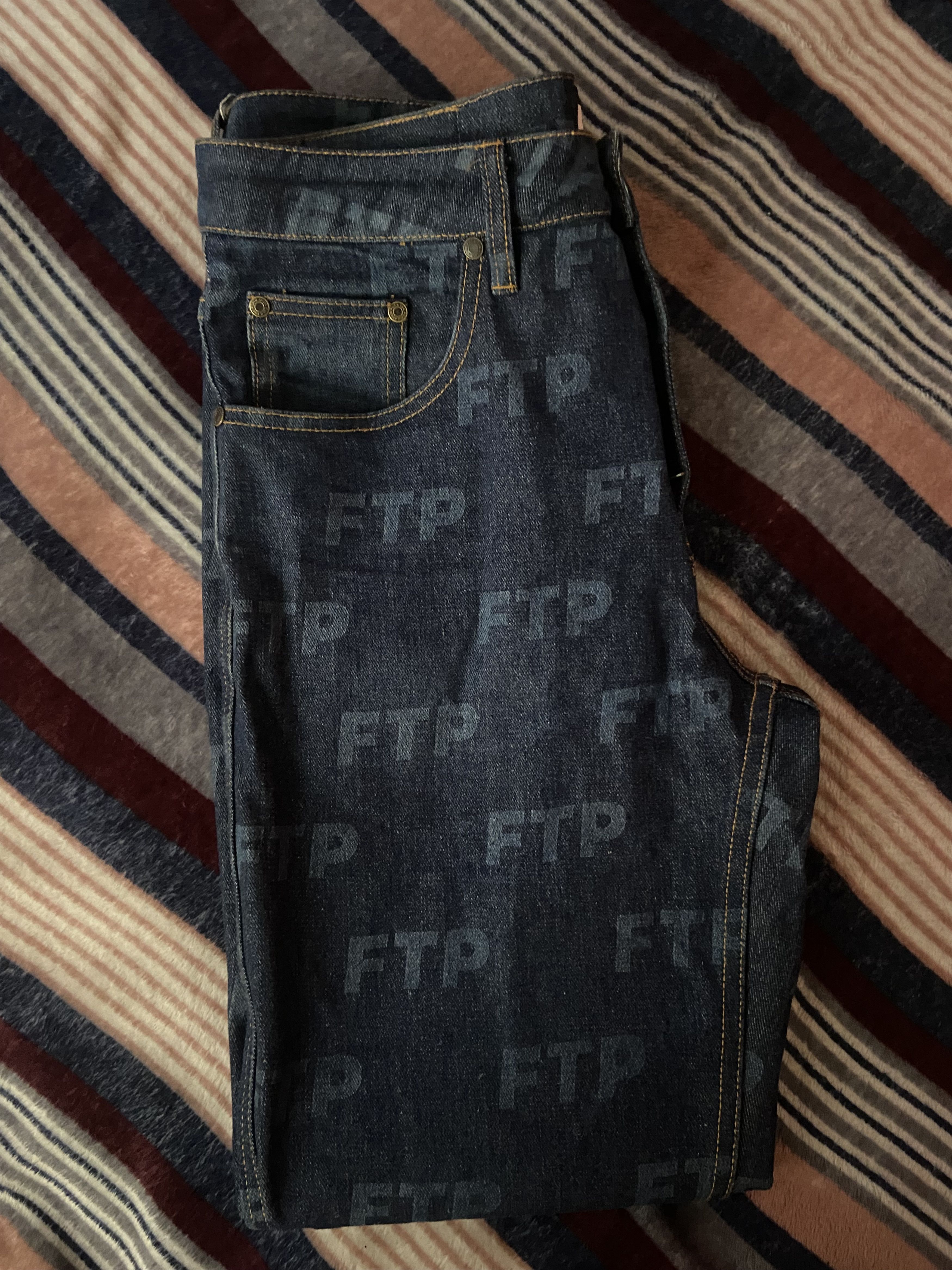 Fuck The Population all over jeans Size US 30 / EU 46 - 4 Thumbnail