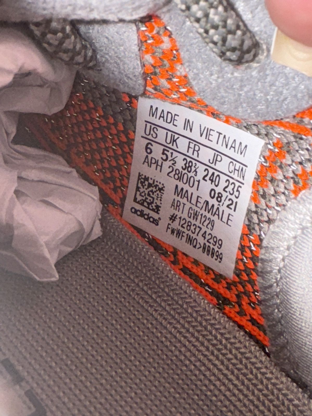 Adidas × Yeezy adidas Yeezy Boost 350 V2 Beluga Reflective (Size 6) Size US 6 / EU 39 - 8 Thumbnail
