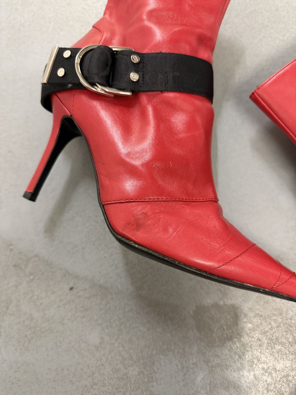 Dior Dior by John Galliano Red Leather Strap Ankle Boots Size US 9.5 / IT 39.5 - 11 Thumbnail