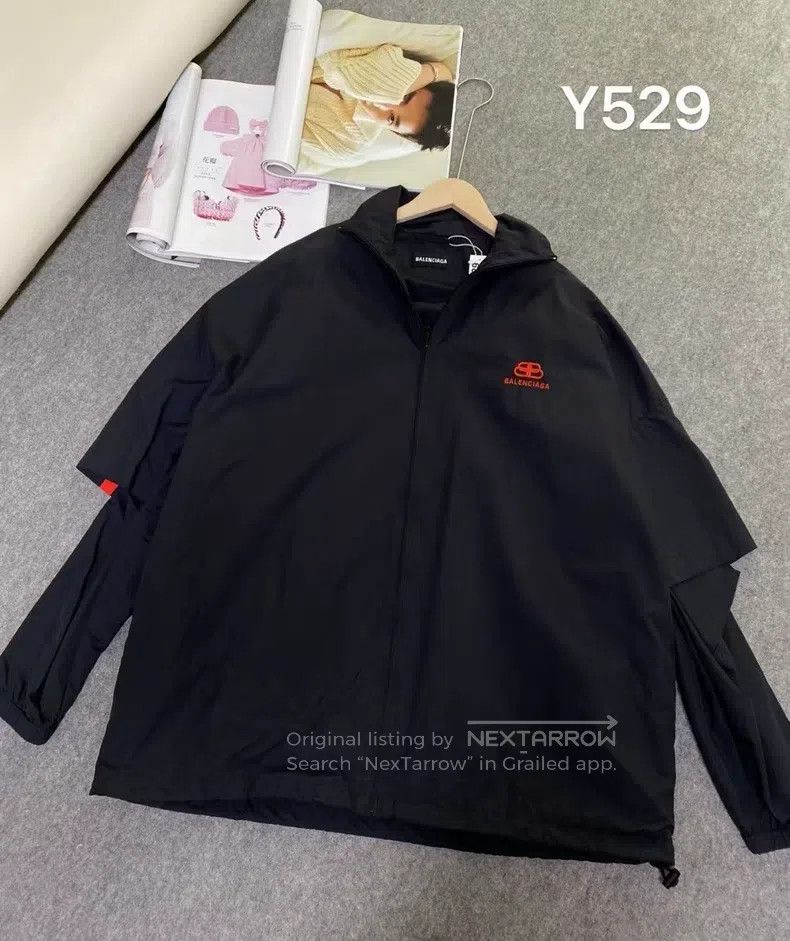 Balenciaga Balenciaga Small Logo Casual Jacket Size US S / EU 44-46 / 1 - 1 Thumbnail
