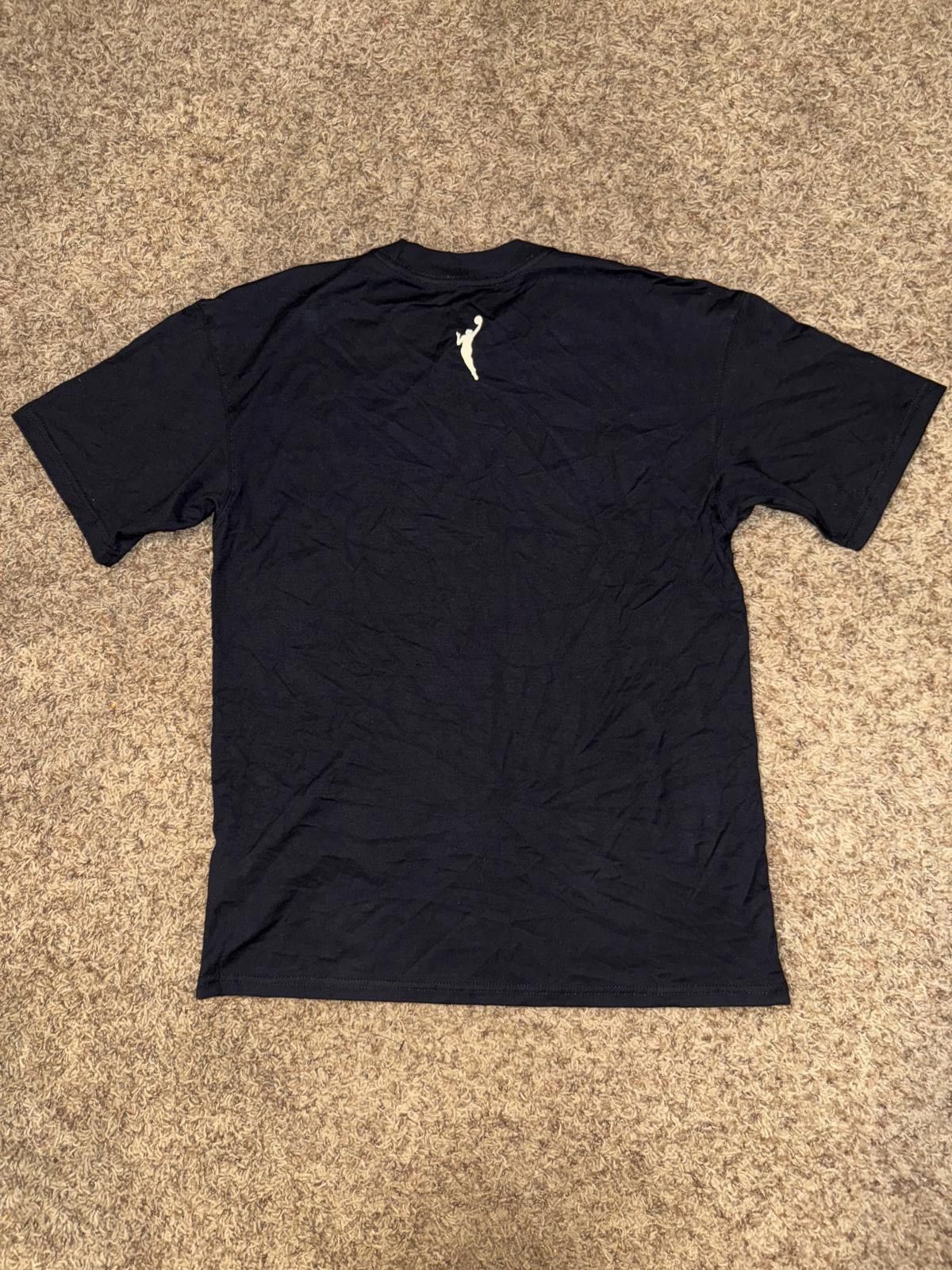 Nike Nike Adult Unisex Las Vegas Casino Aces WNBA T-Shirt Size US XXL / EU 58 / 5 - 6 Thumbnail