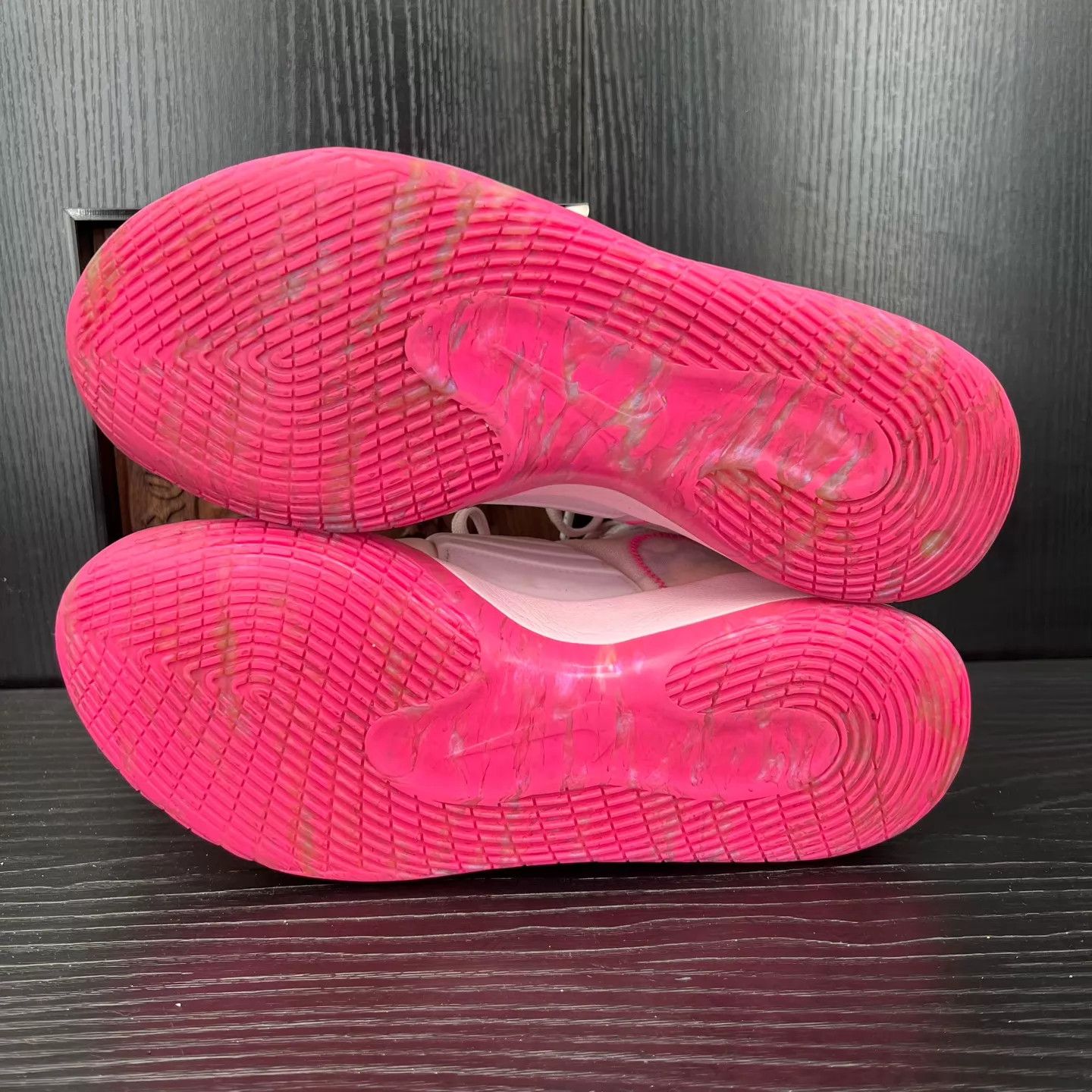Nike Nike KD12 Breast Cancer Pink Size 43 Like New Boxed Size US 10 / EU 43 - 7 Thumbnail