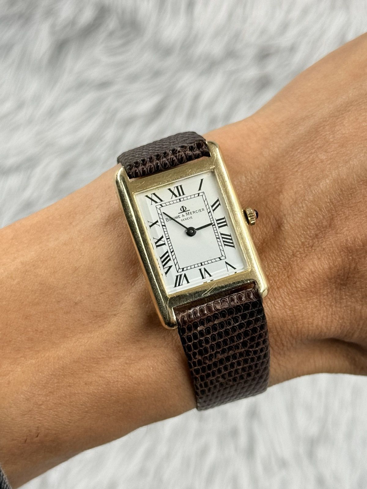 Vintage Vintage Baume & Mercier Tank Swiss Made 14K GOLD Watch Size ONE SIZE - 2 Thumbnail
