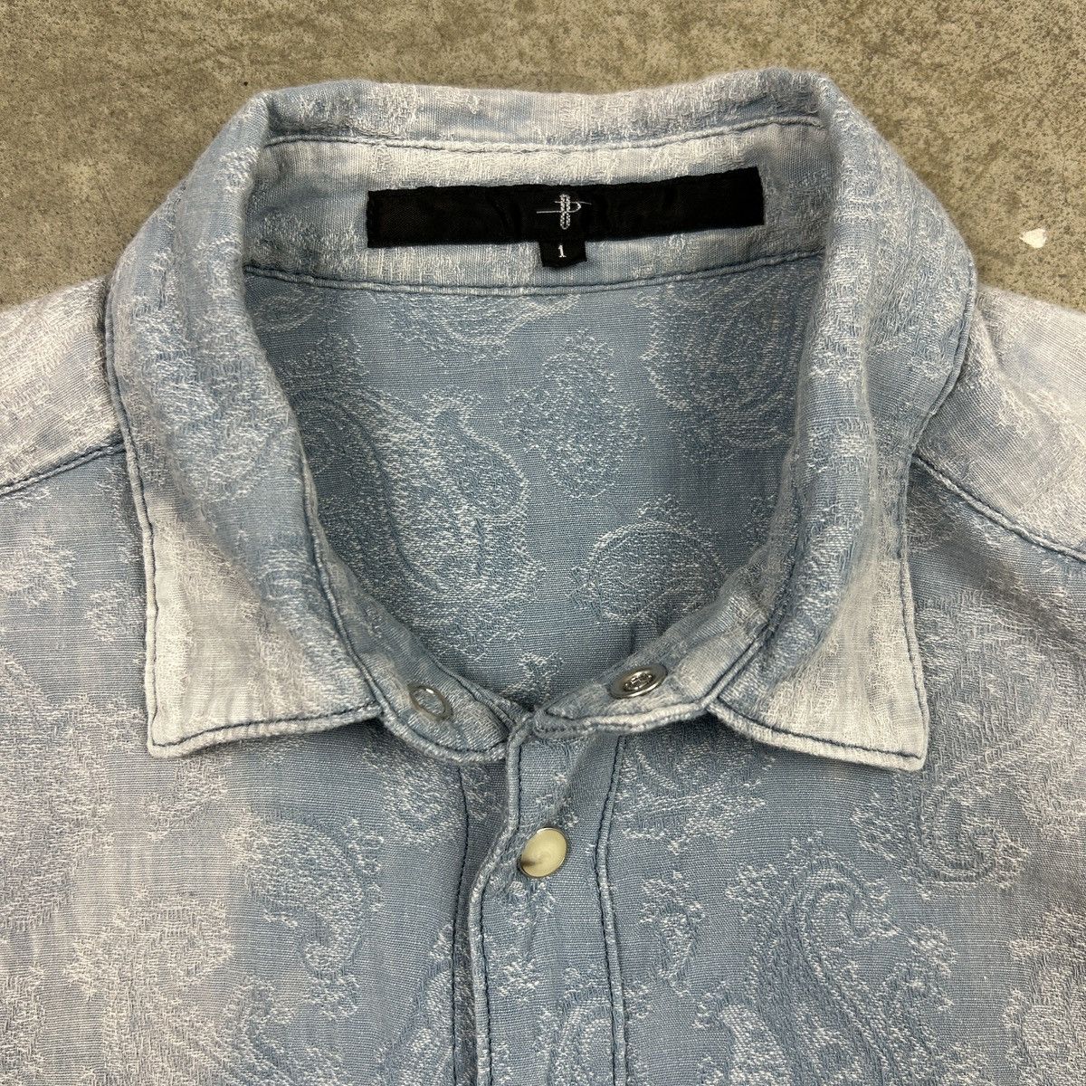 NO ID NO ID PAISLEY FLANNEL Size US S / EU 44-46 / 1 - 6 Thumbnail