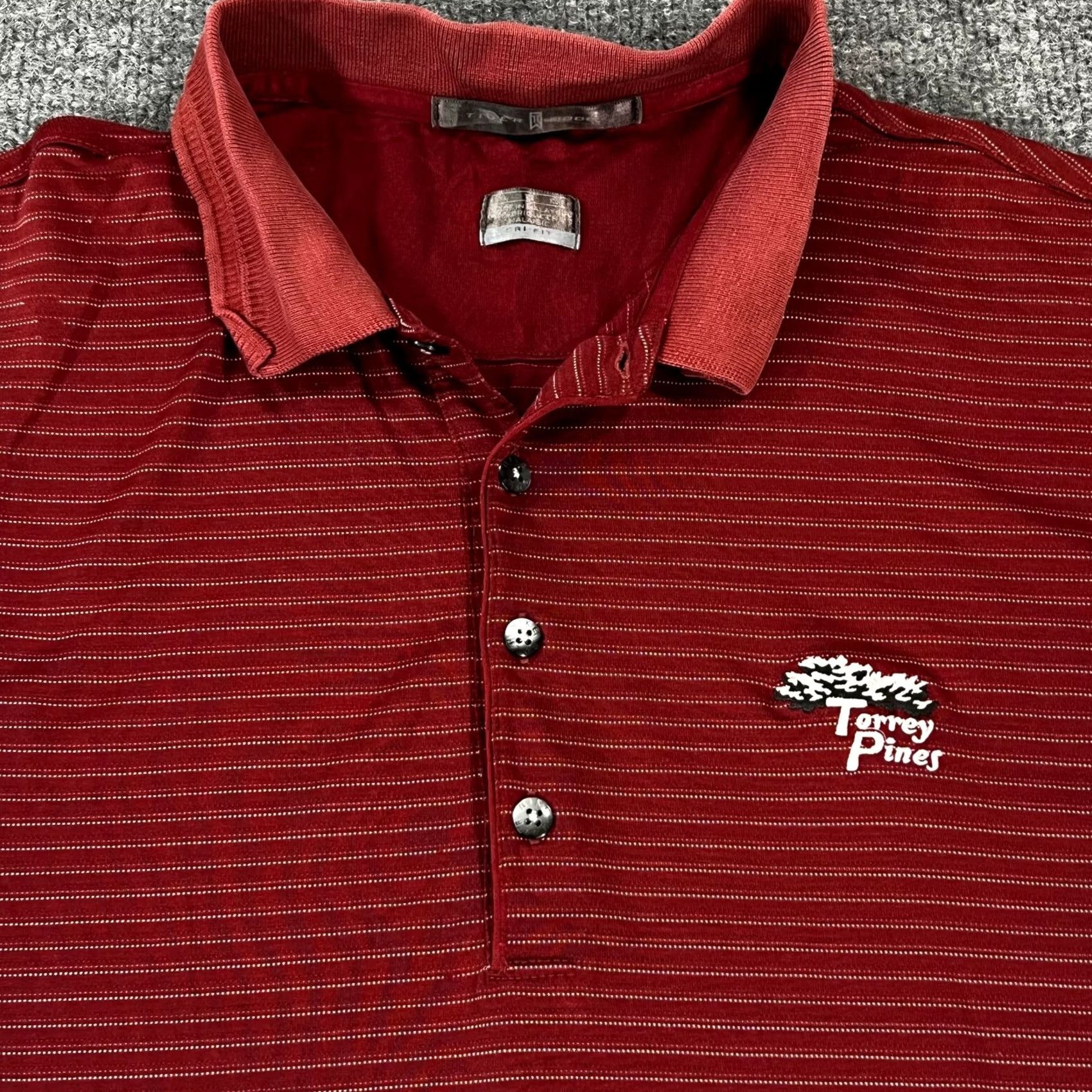 Nike VINTAGE Nike Tiger Woods Polo Shirt Mens XL Red 90s Golf Torrey Pines Tiger Woods Logo Size US XL / EU 56 / 4 - 2 Thumbnail