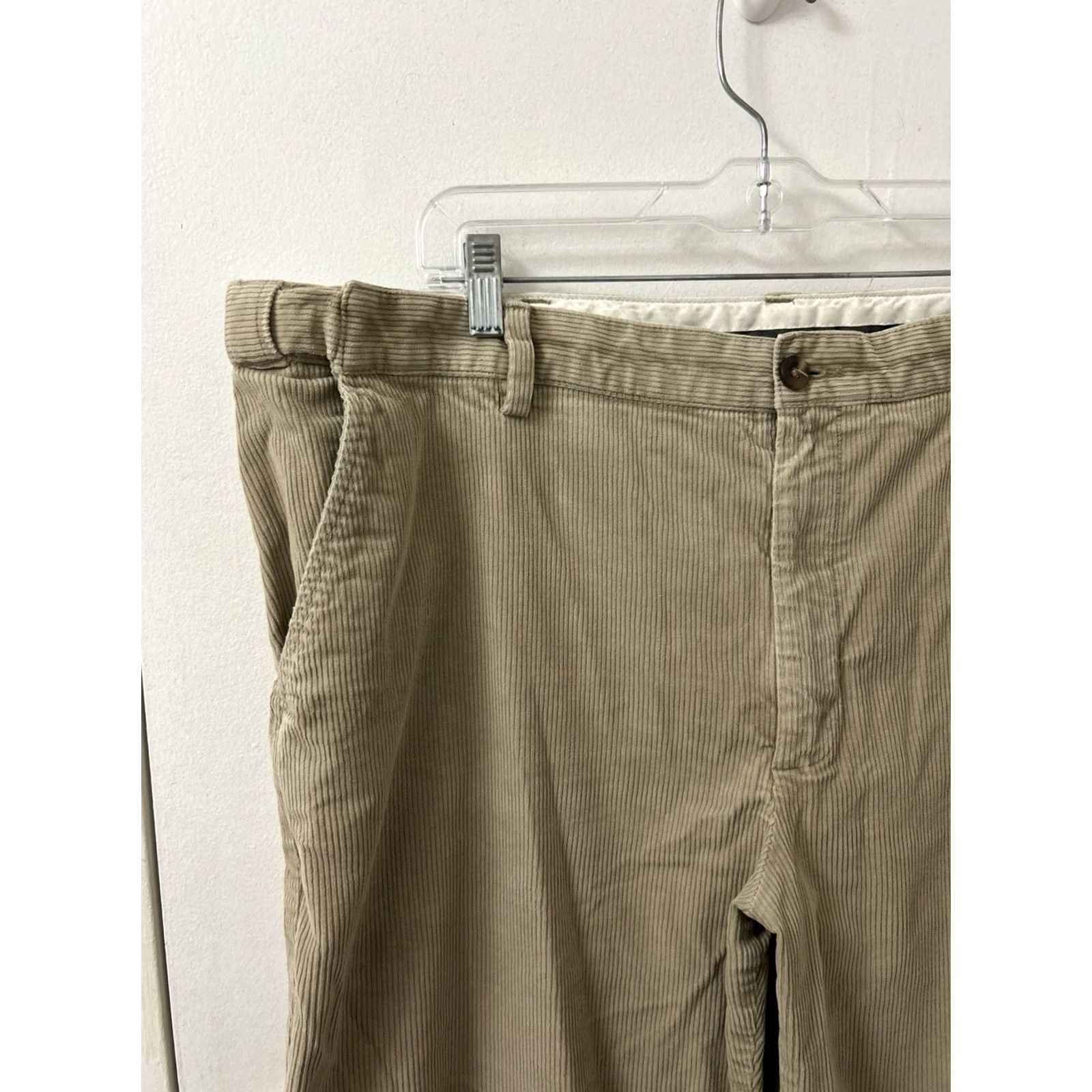 Vintage LL Bean Country Corduroy Pants Mens 42x29 Tan Comfort Waist Vintage No N/A 502864 Size US 42 / EU 58 - 4 Thumbnail