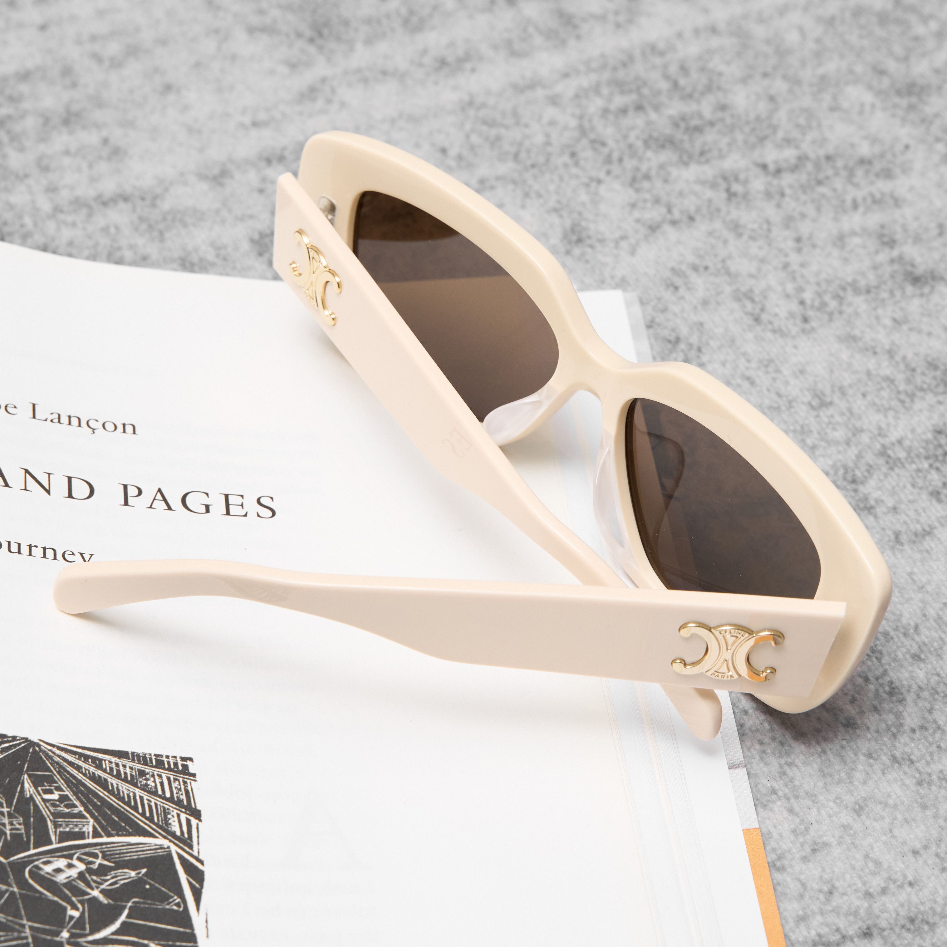 Celine CELINE CL40216U 25E Sunglasses Size ONE SIZE - 2 Thumbnail