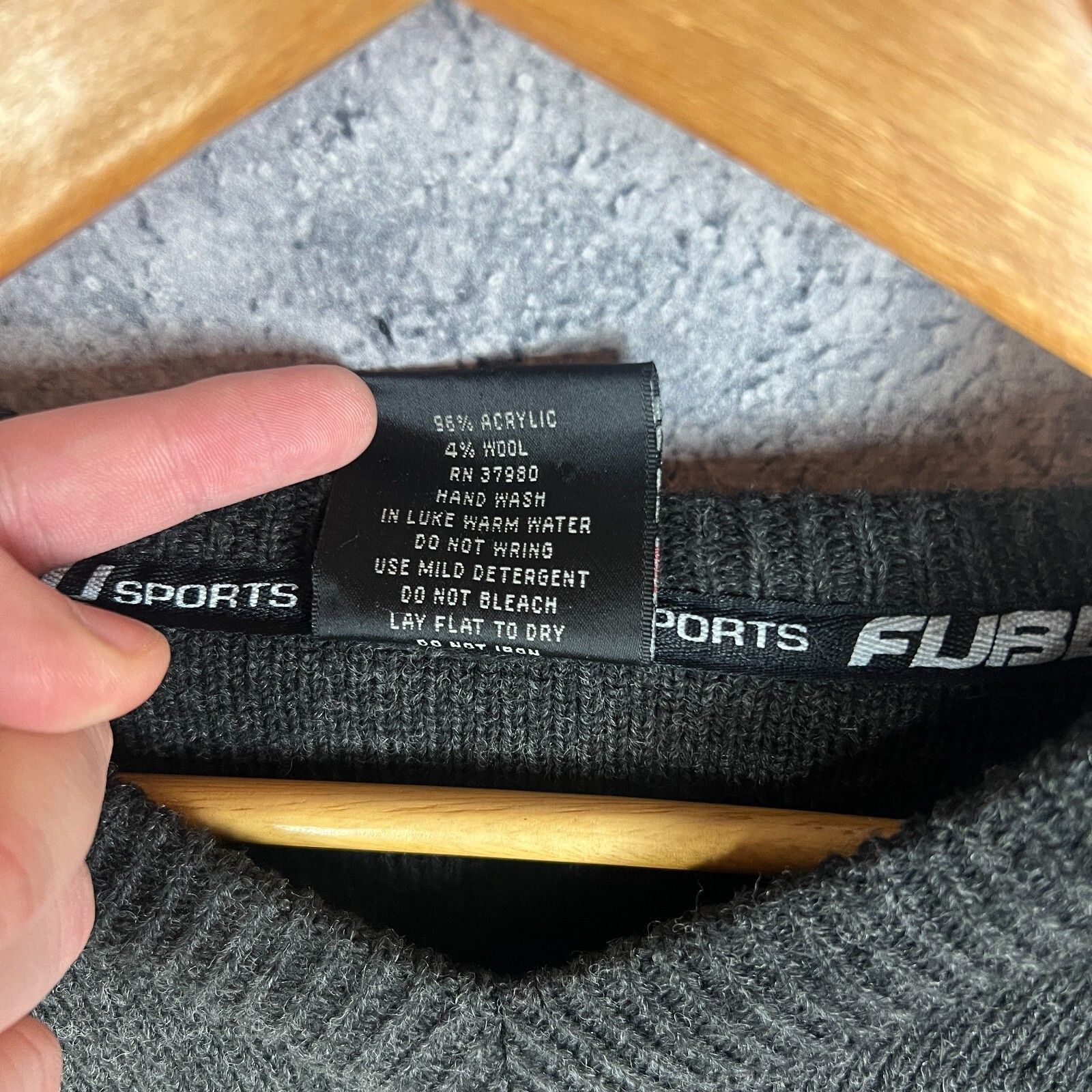 Fubu Fubu Sweater Men's Big Logo Size M Gray Long Sleeve ` Size US M / EU 48-50 / 2 - 5 Thumbnail