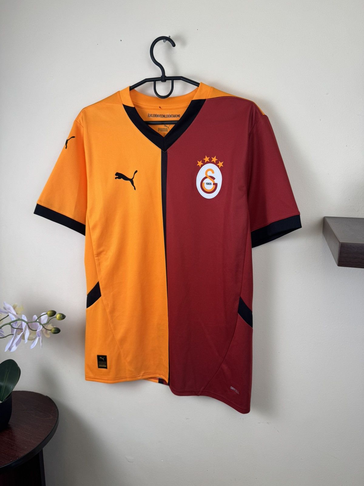 Puma Puma GALATASARAY 2024-25 Home Soccer Jersey Football Men's M Size US M / EU 48-50 / 2 - 3 Thumbnail