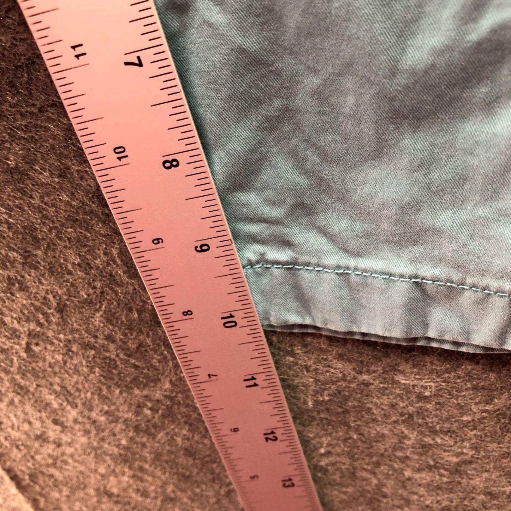 Uniqlo Uniqlo Chino Shorts Mens M 30-33 inch Light Blue Flat Front Cotton 10'' Inseam Mens Regular Blue Chino Shorts Shirt? Size US 31 - 6 Thumbnail