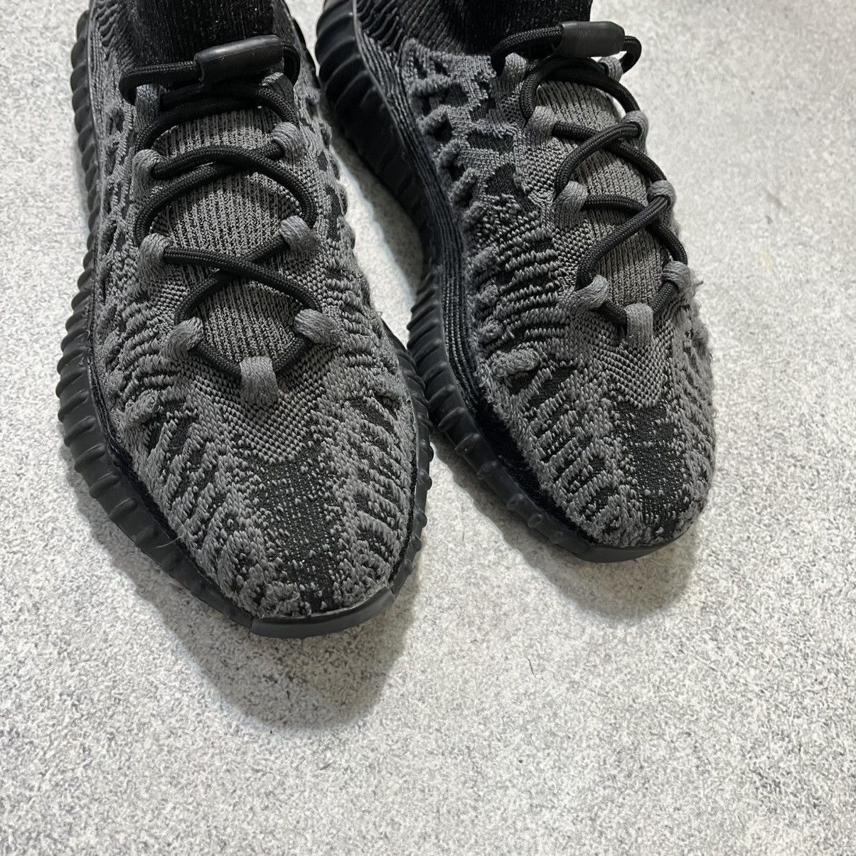 Adidas Adidas Yeezy Boost 350 V2 Size US 8 / EU 41 - 5 Thumbnail