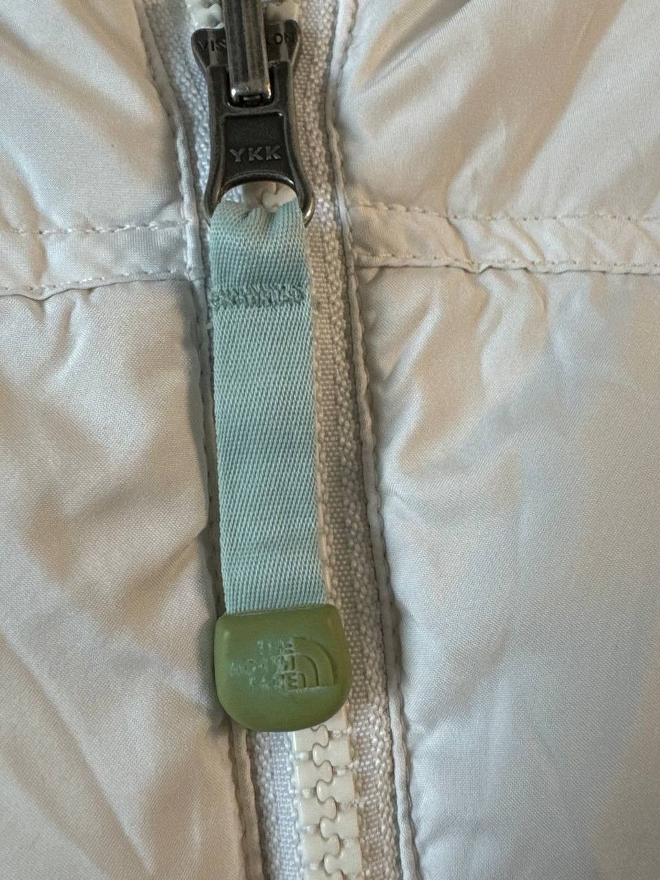 The North Face Vintage The North Face Puffer Vest 700 White Size S Size S / US 4 / IT 40 - 10 Thumbnail
