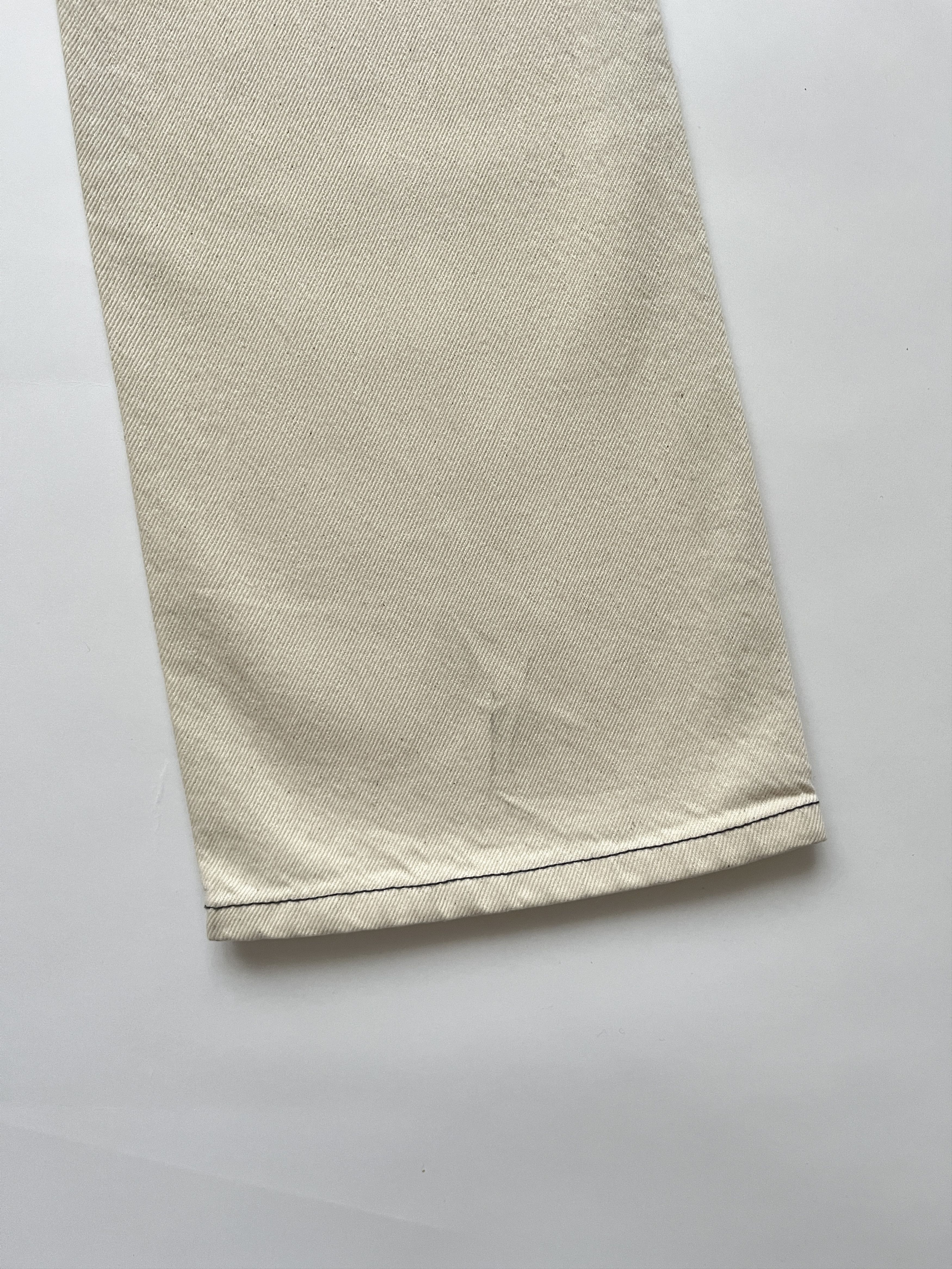 Helmut Lang ⚡️QUICK SALE⚡️Helmut Lang Natural White Hi-BootCut Jeans Size 25" / US 0 / IT 36 - 7 Thumbnail