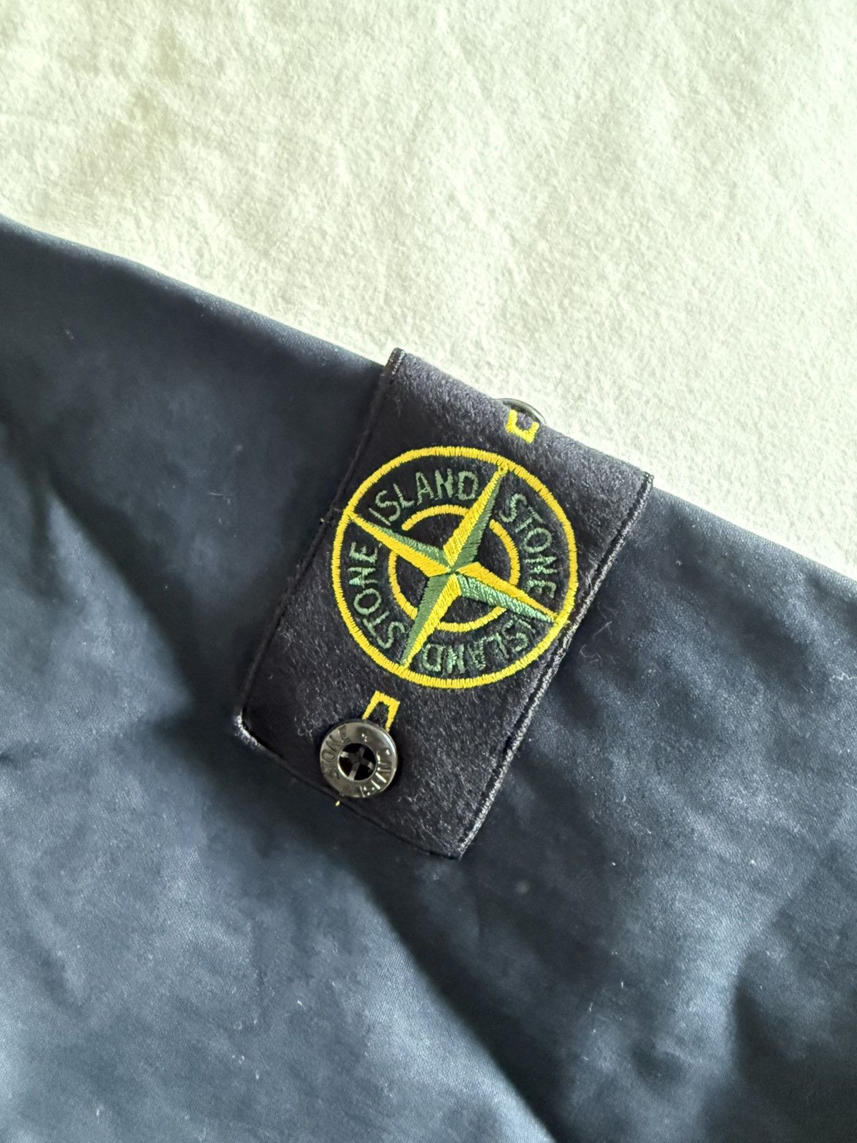 Stone Island Resin Canvas Overshirt Size US L / EU 52-54 / 3 - 6 Thumbnail