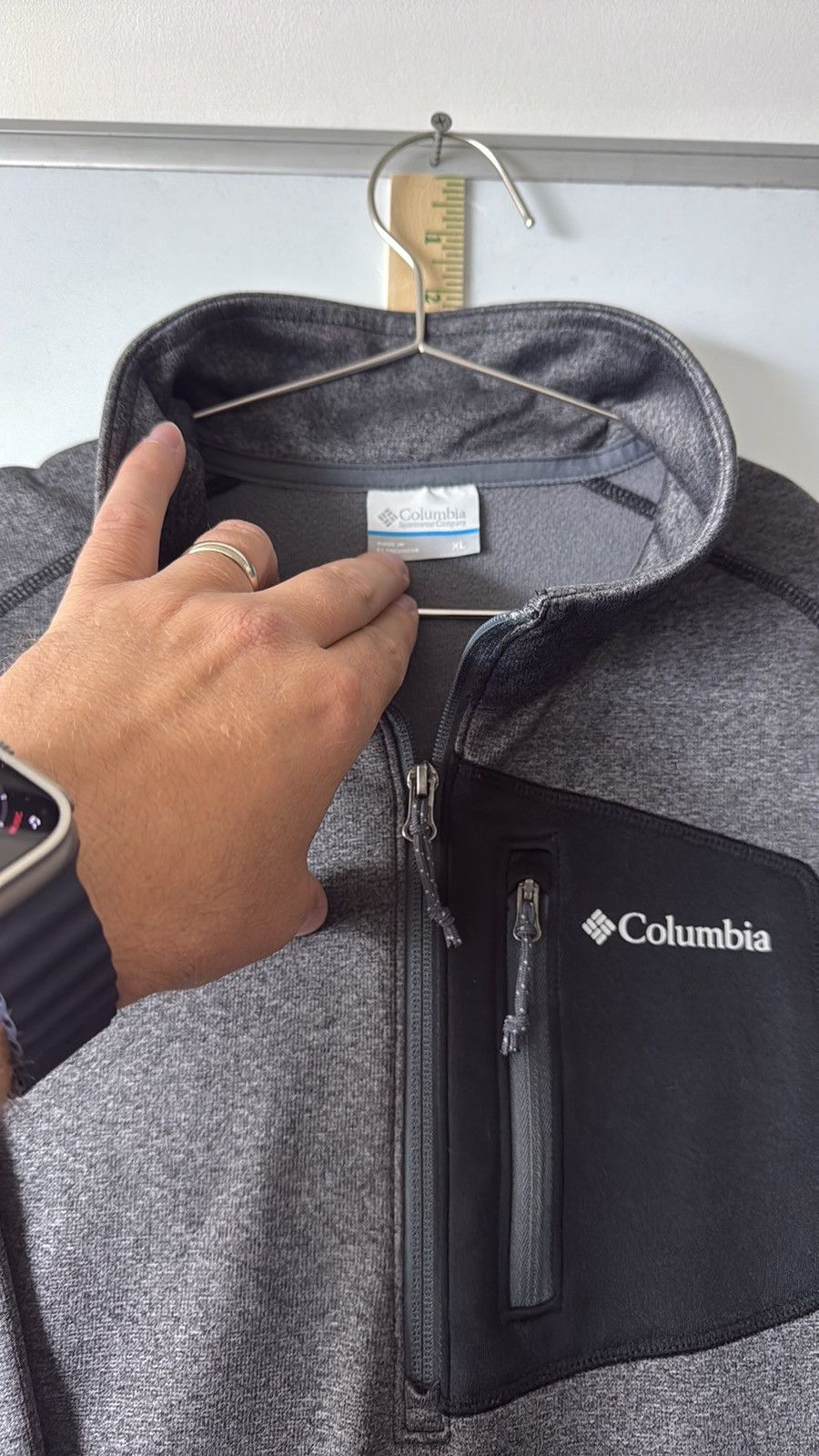 Columbia Spyder Gray and Black Lightweight Jacket - Like New Size US XL / EU 56 / 4 - 2 Thumbnail