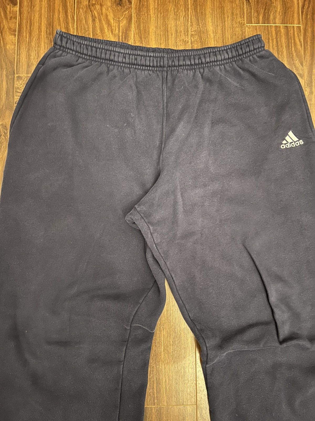 Adidas Vintage Y2K Baggy Fit Adidas Sweatpants Size US 32 / EU 48 - 3 Thumbnail