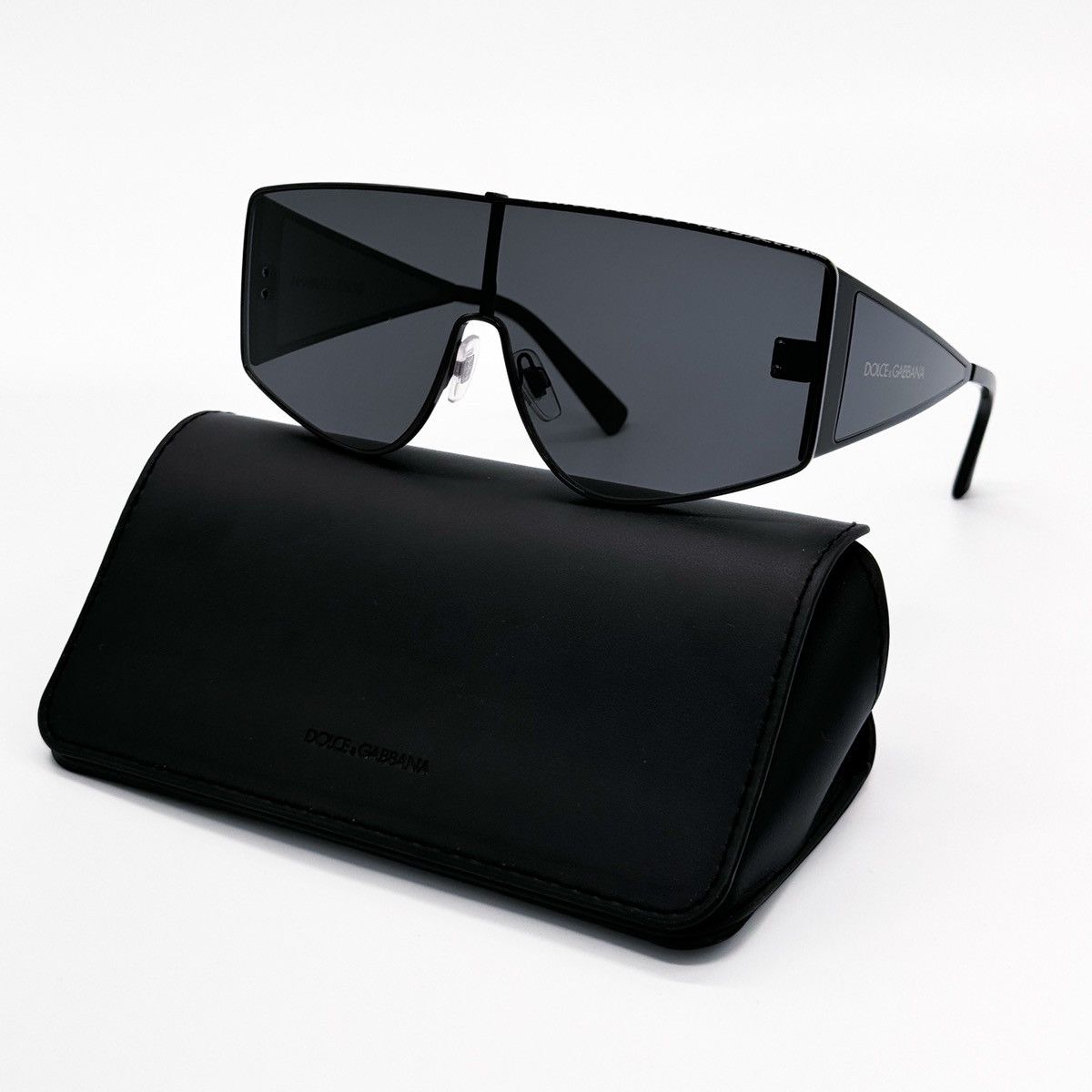 Dolce & Gabbana NEW DOLCE&GABBANA DG2305 01/87 OVERSIZED BLACK SUNGLASSES Size ONE SIZE - 1 Thumbnail