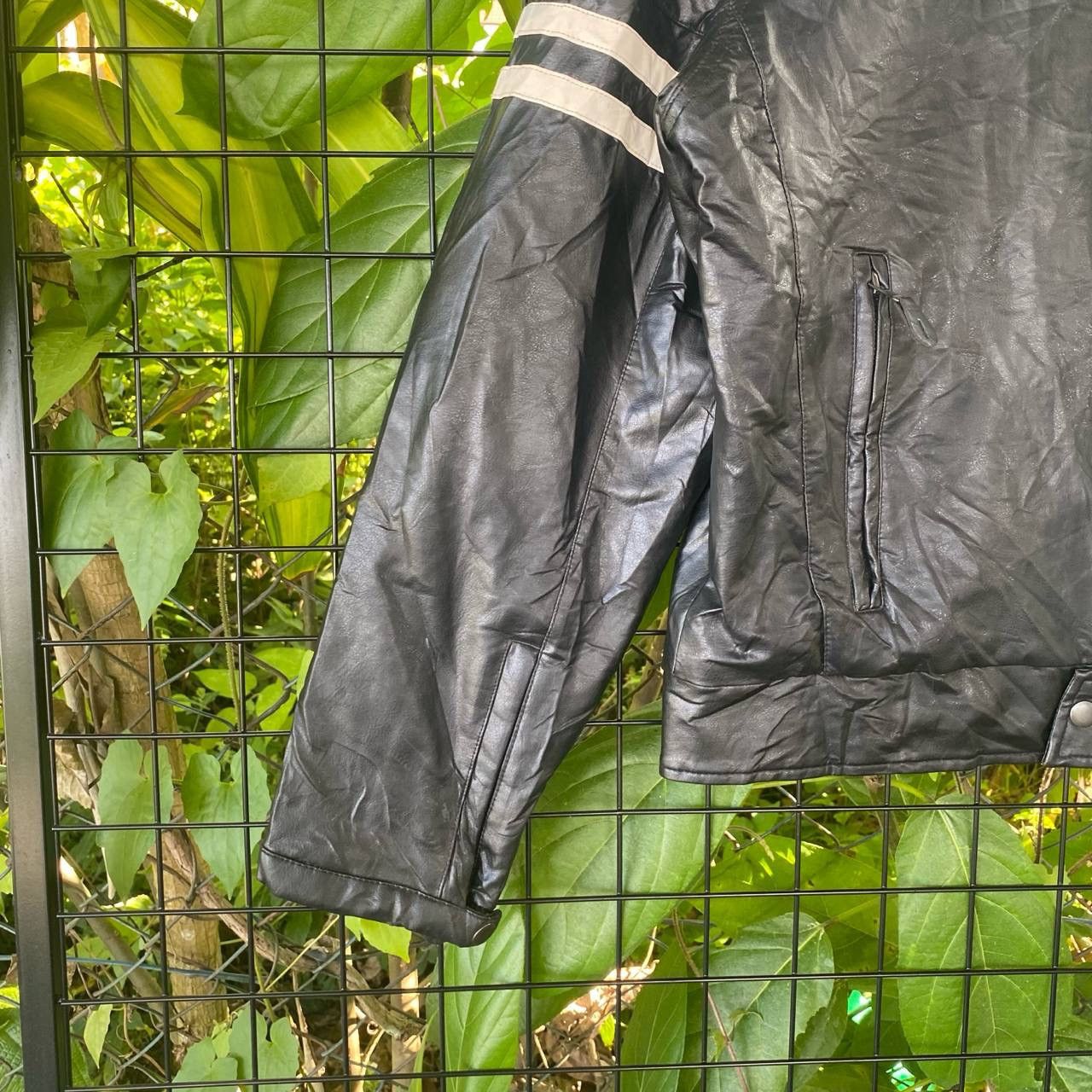 Genuine Leather Vintage American Legend Biker Leather Jacket Size US M / EU 48-50 / 2 - 4 Thumbnail