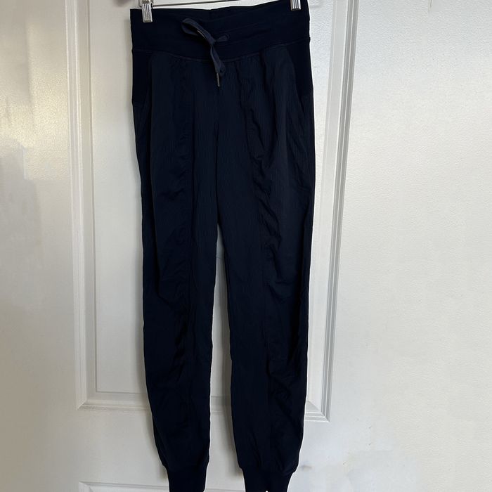 Lululemon Dance Studio Jogger 29