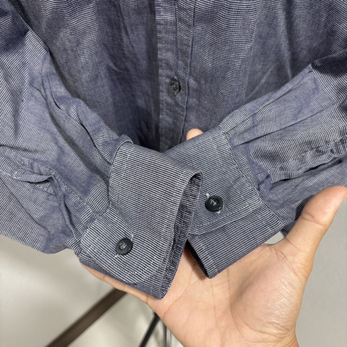 Givenchy Vintage Givenchy Shirt Size US XL / EU 56 / 4 - 7 Thumbnail