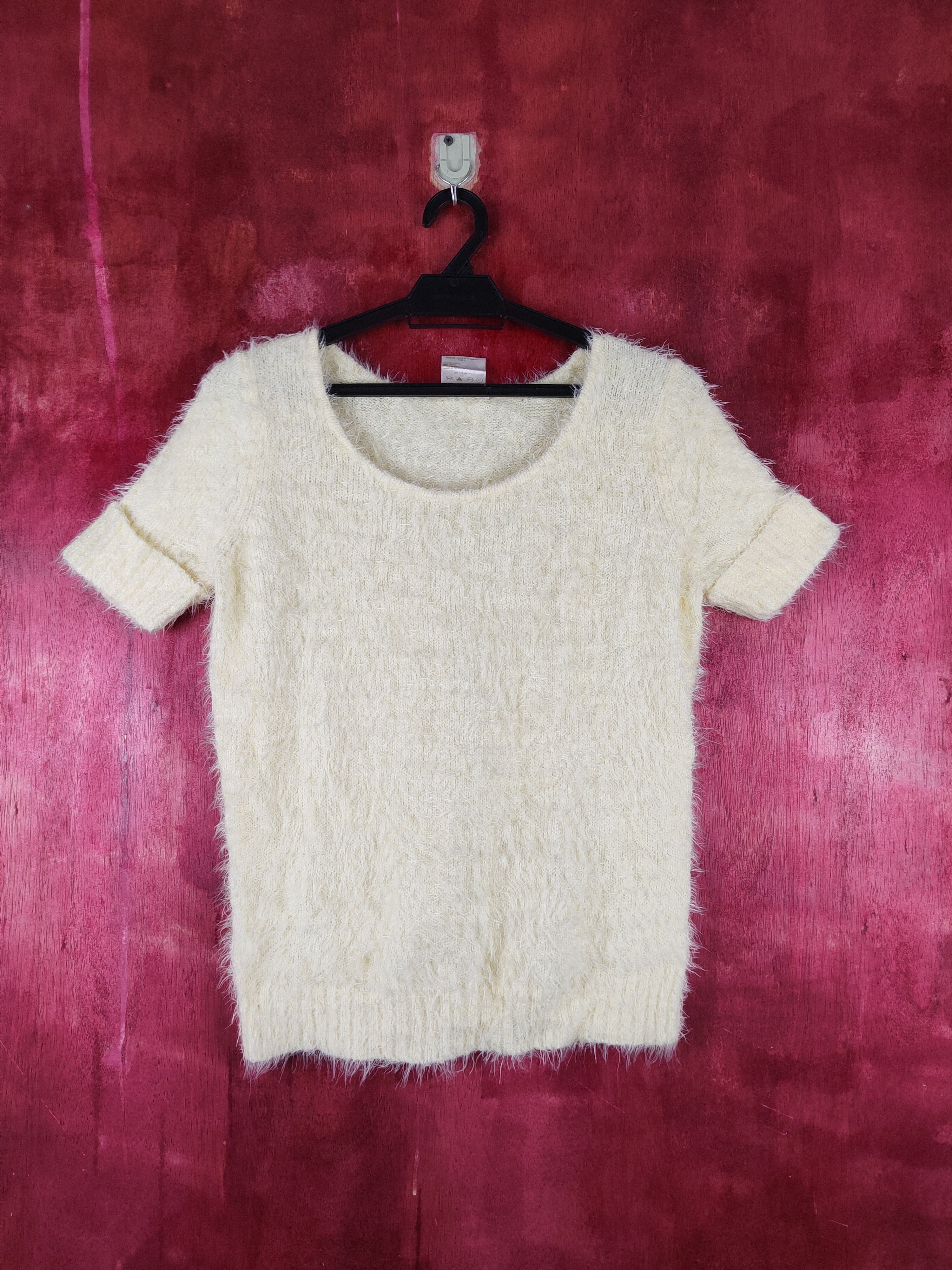 Japanese Brand × Vintage Vintage Matty M Yellow Fur Mohair Knitwear Size L / US 10 / IT 46 - 1 Thumbnail