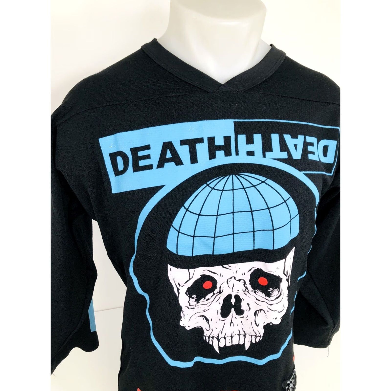 Vintage Mishka Jersey Shirt Mens Black Skull Death Global Sacrifice MNWKA 2078 SM. S Size US S / EU 44-46 / 1 - 3 Thumbnail
