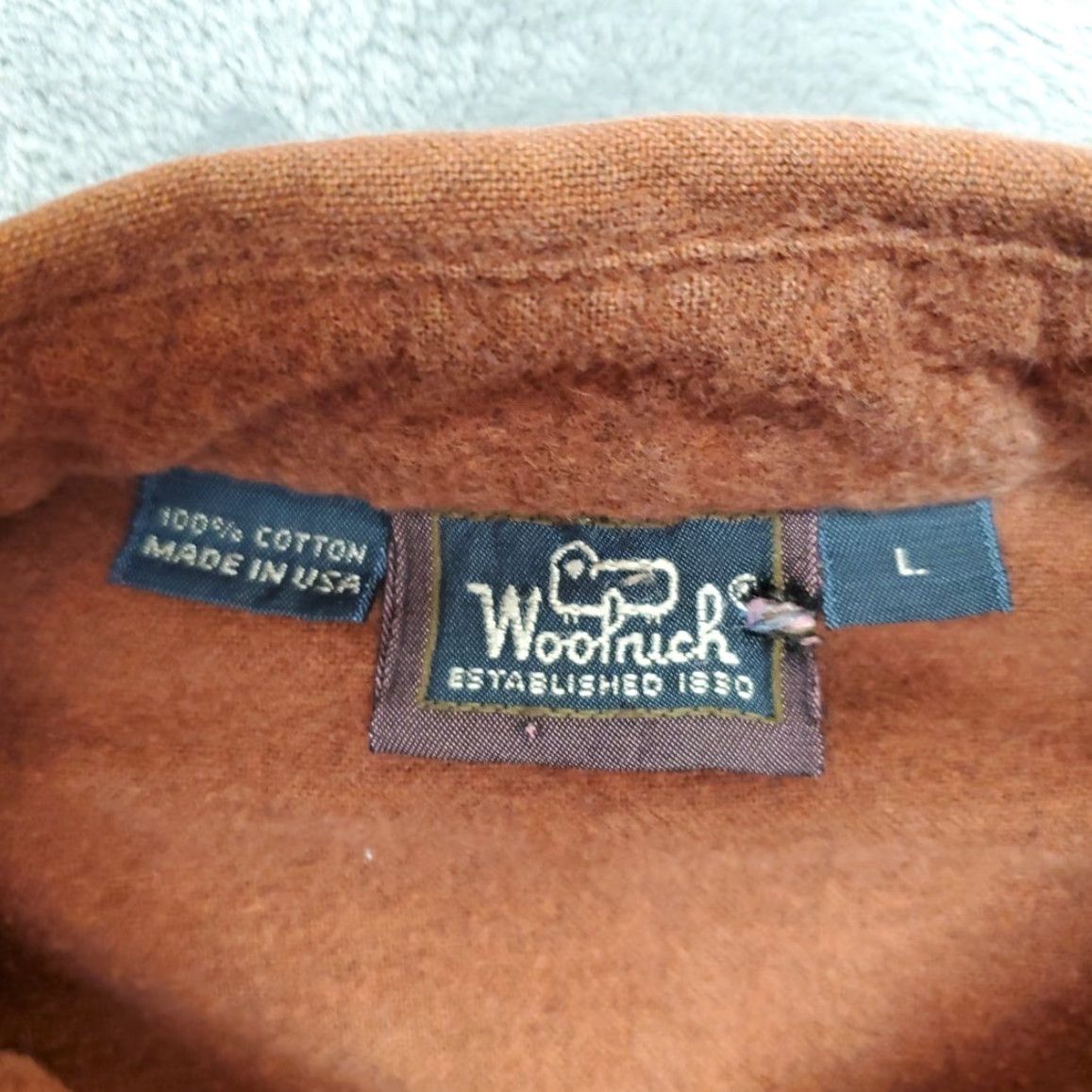 Vintage VTG Woolrich Shirt Women L Red Chamois Flannel Outdoor Retro Classic Made in USA Shirt L Red 90s Mens Size L / US 10 / IT 46 - 4 Thumbnail
