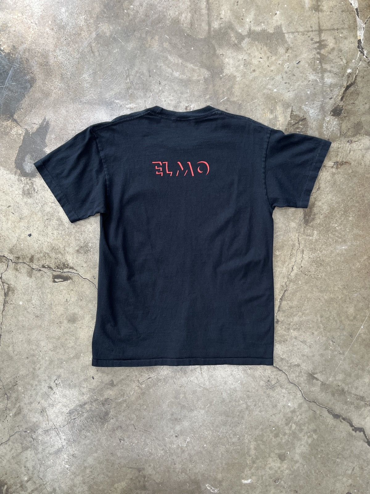 Vintage Vintage 90s Elmo Sesame Street Shadow Blackout Tee Large Size US L / EU 52-54 / 3 - 4 Thumbnail