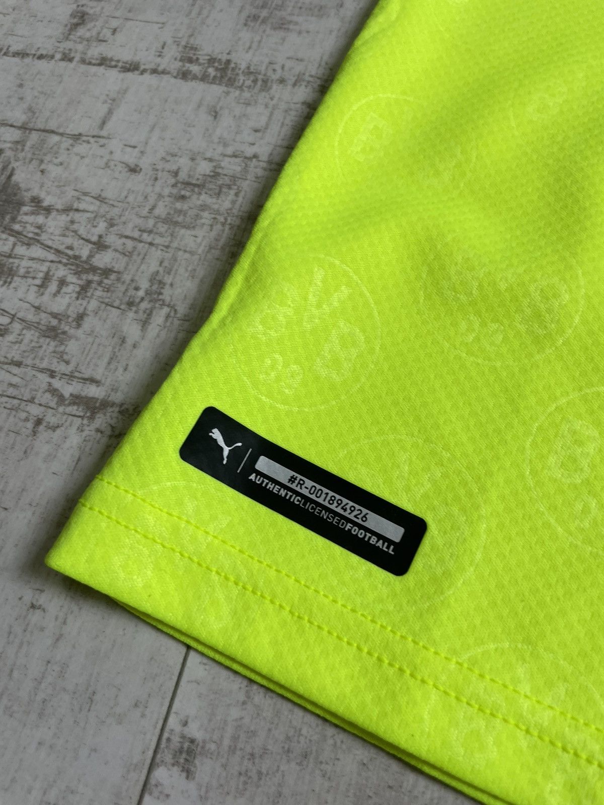 Puma Puma Borussia Dortmund BVB09 2021/2022 Football Shirt Jersey Size US S / EU 44-46 / 1 - 10 Thumbnail