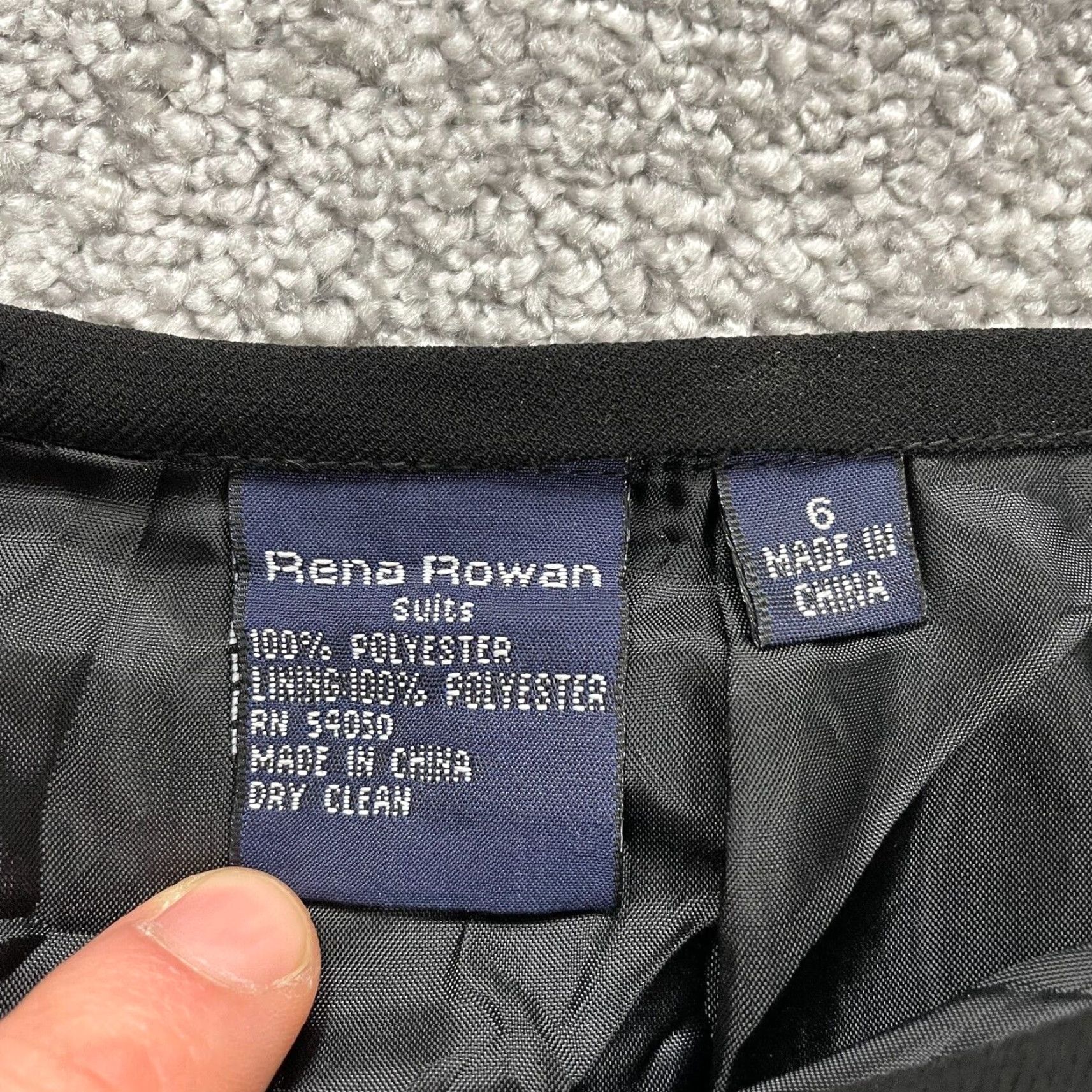 Vintage Rena Rowan Skirt Pencil Straight Midi Women 6 Black Solid Back Zip Workwear Womens Size 28" / US 6 / IT 42 - 3 Thumbnail