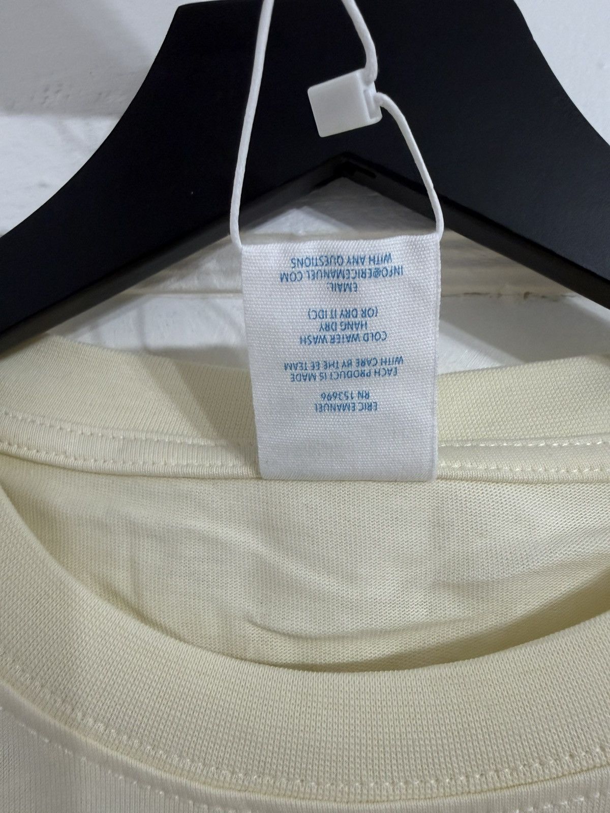 Eric Emanuel EE Offwhite Longsleeve T Size US S / EU 44-46 / 1 - 4 Thumbnail
