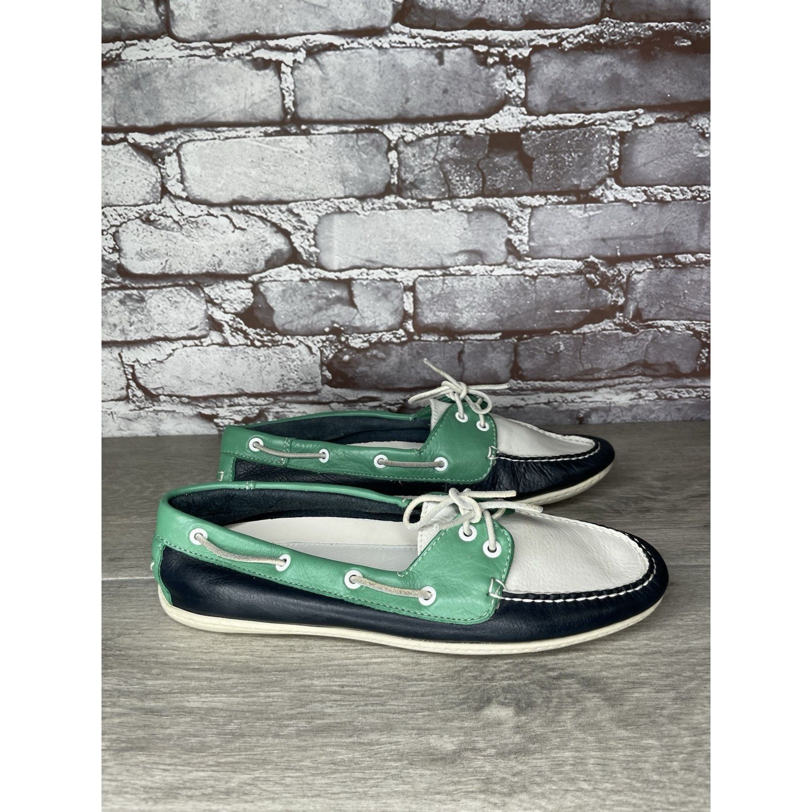 L.L. Bean LL Bean Blue Green White Leather Preppy Loafers Boat Shoes W Size US 9 / IT 39 - 14 Thumbnail