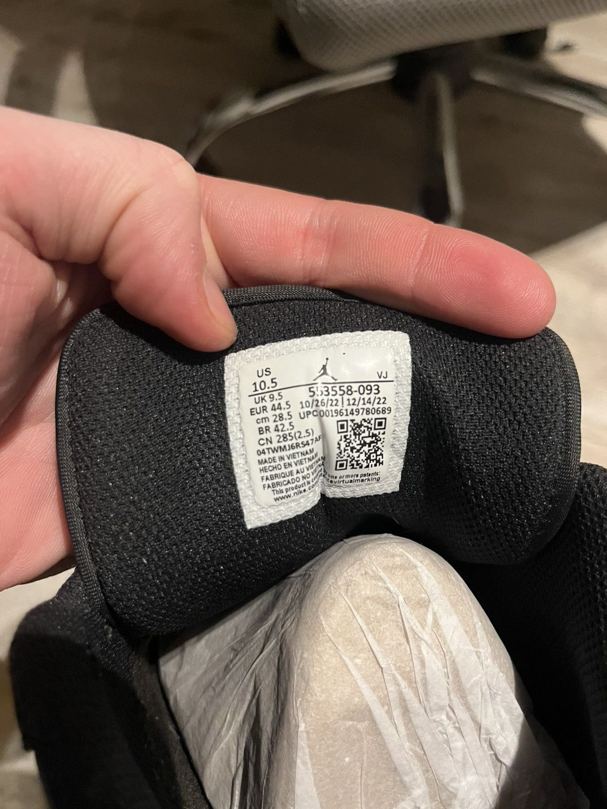 Jordan Brand Jordan 1 low triple black Size US 10.5 / EU 43-44 - 5 Thumbnail