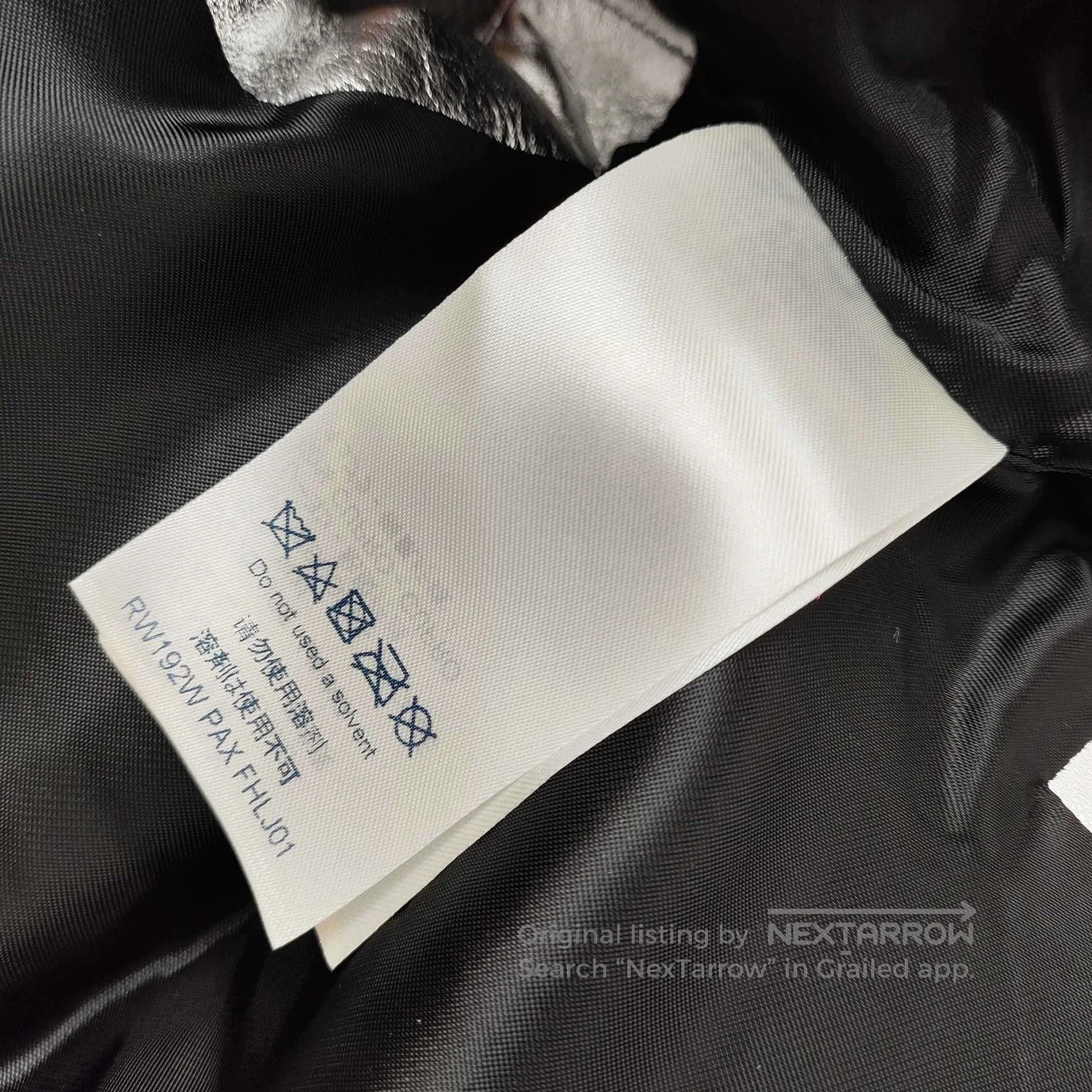 Louis Vuitton Louis Vuitton Silver Down Vest Size 36. Size XS / US 0-2 / IT 36-38 - 4 Thumbnail