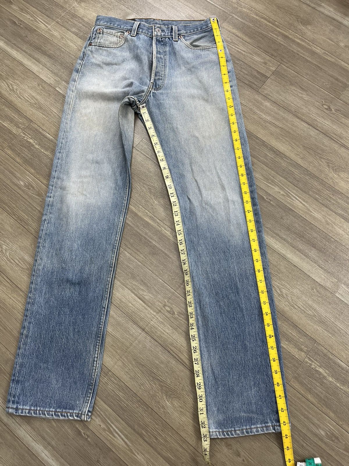Levi's Vintage Clothing 🇺🇸1990s Vintage Levis 501 LVC 30x34 Light Blue Straight Jeans Size US 30 / EU 46 - 25 Thumbnail