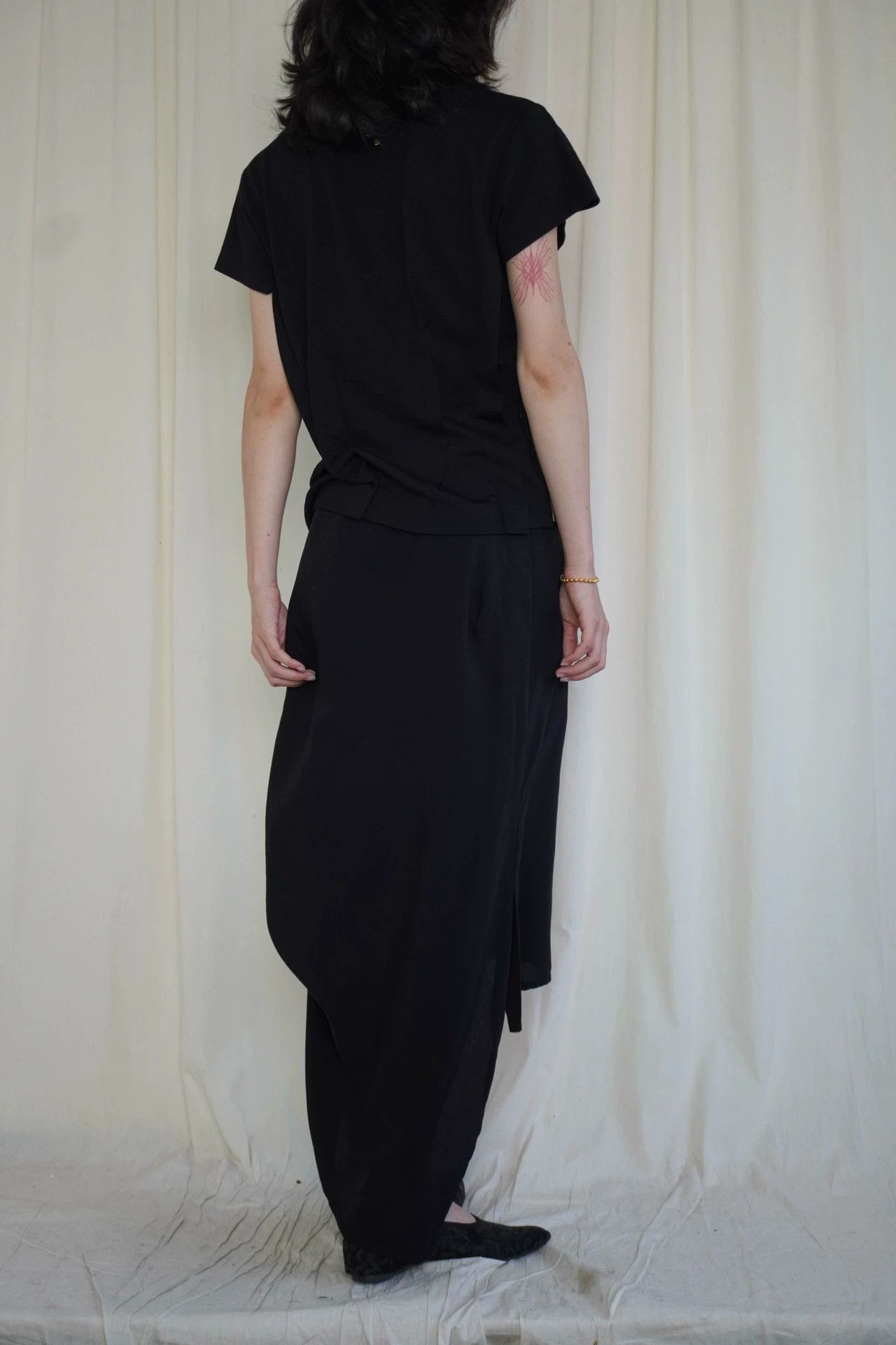 Yohji Yamamoto Yohji Yamamoto Noir 2000s Front-Short Back-Long Structured Skirt Size S / US 4 / IT 40 - 3 Thumbnail