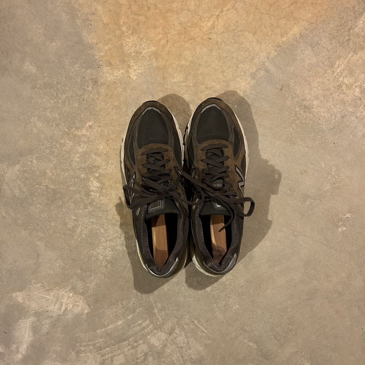 New Balance New Balance 990v4 Military Green US 10.5 Size US 12 / EU 45 - 8 Thumbnail