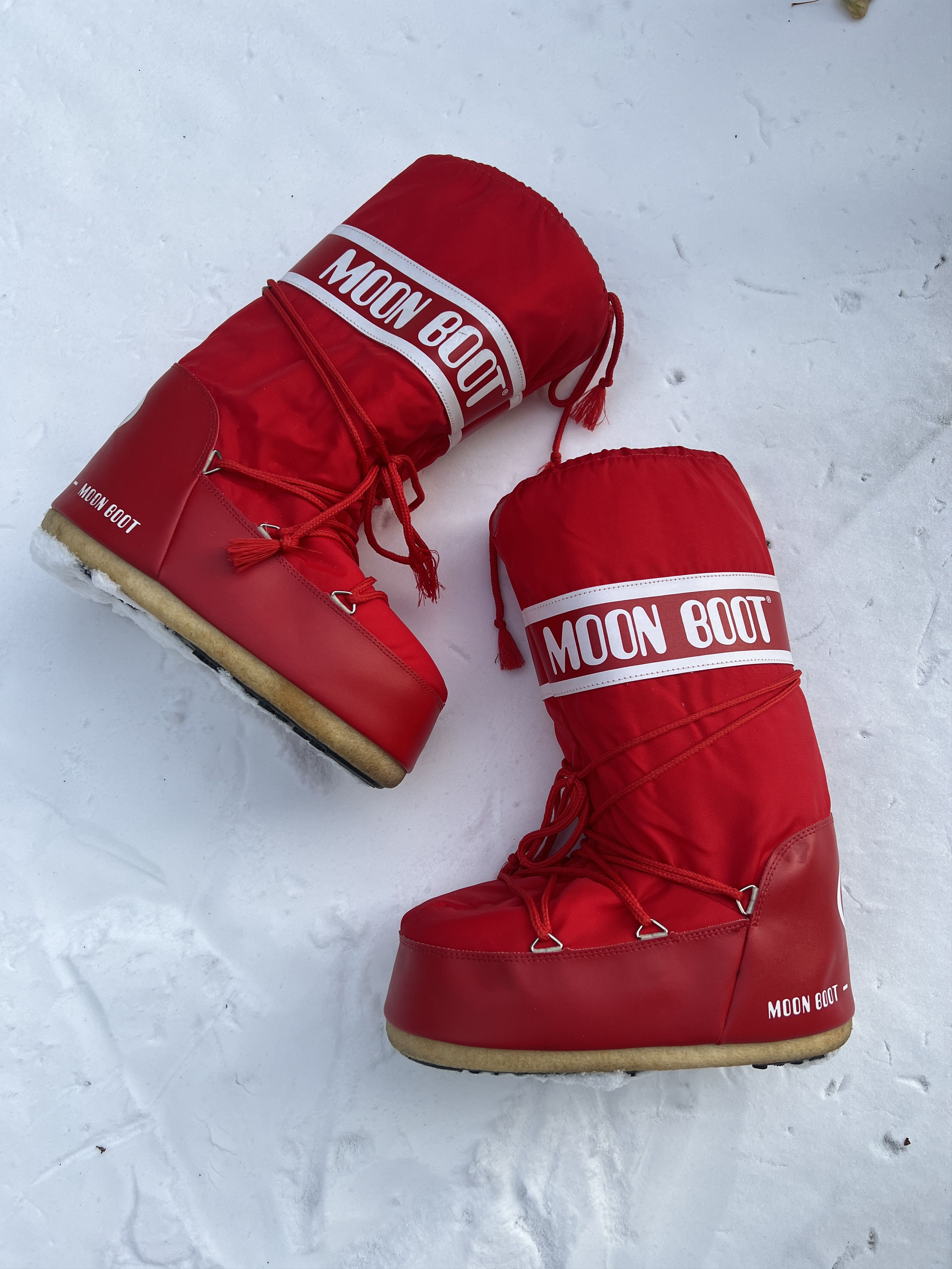 image of Moon Boot Vintage 70S-80S 42-44 Size Boots in Red, Men's