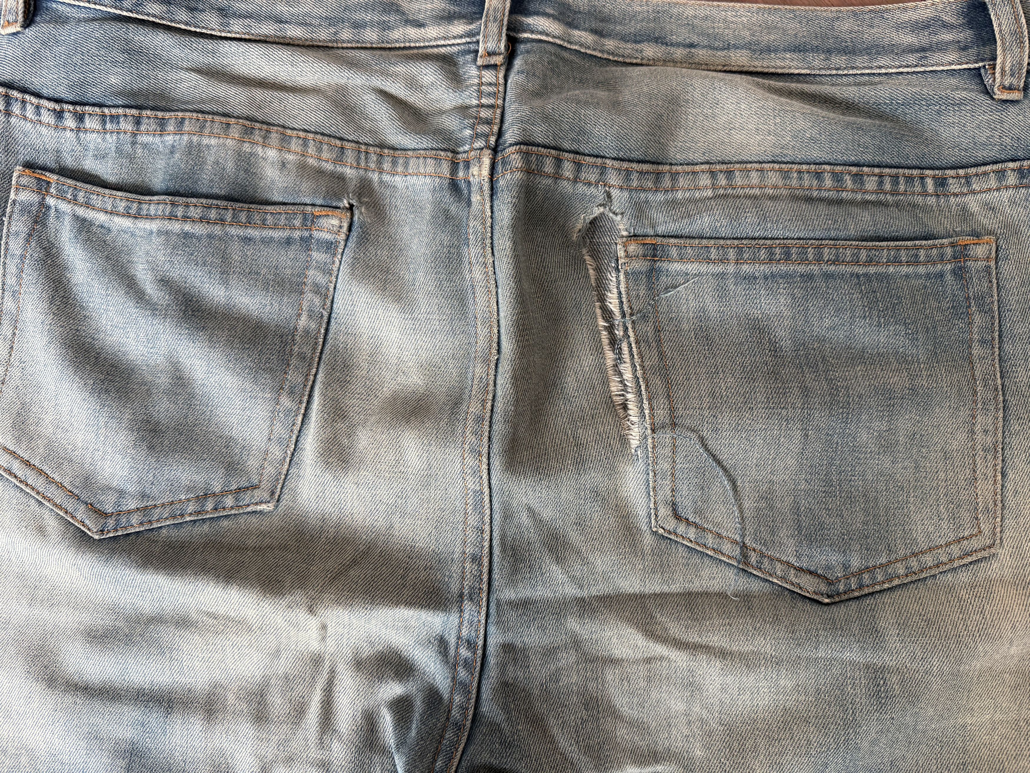 A.P.C. × Kanye West APC x Kanye West 2013 Stonewash Selvedge Denim Jeans Vintage Size US 33 - 6 Thumbnail