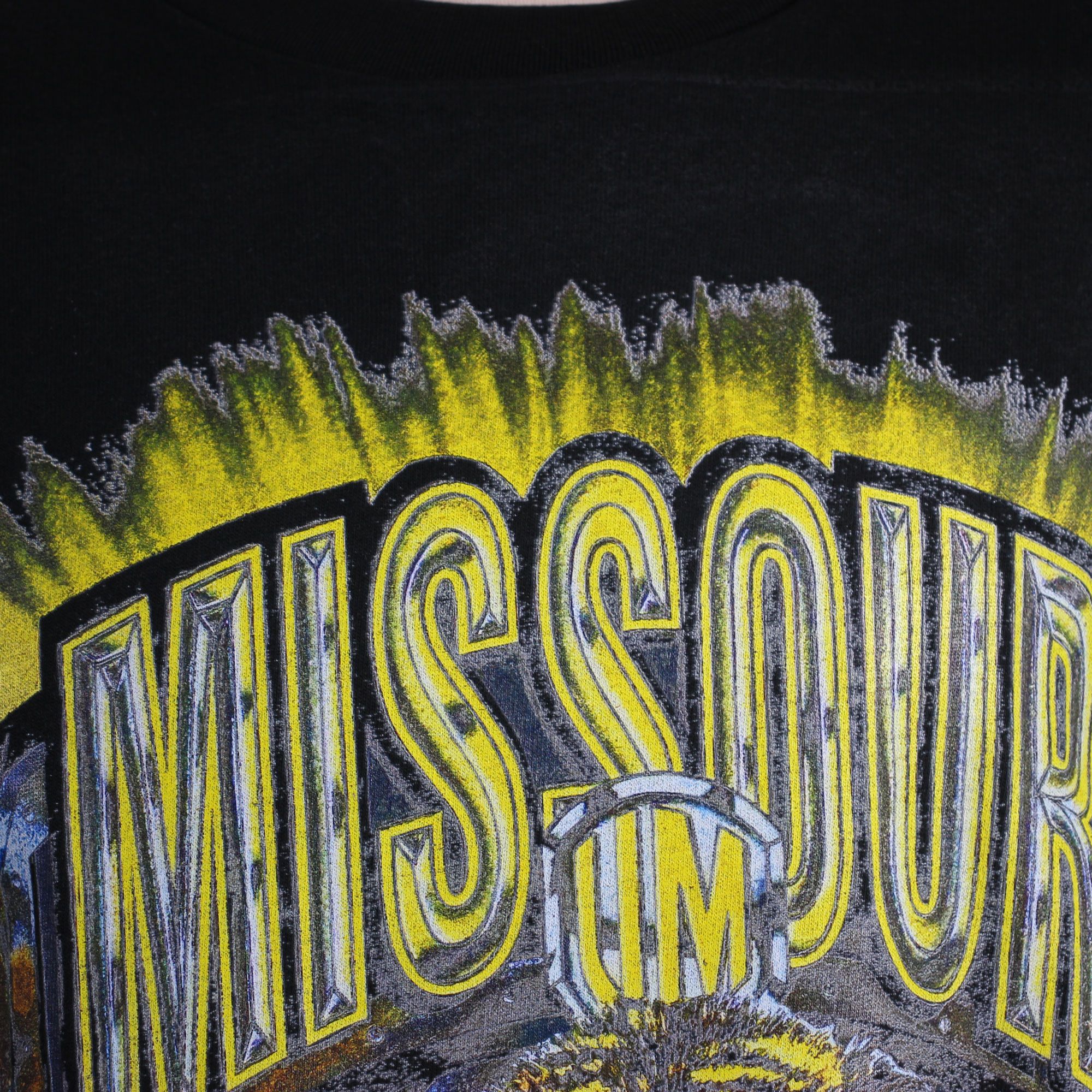 NCAA Missouri Tigers Tshirt/Hoodie/Sweatshirt/Shirt Size US XL / EU 56 / 4 - 5 Thumbnail