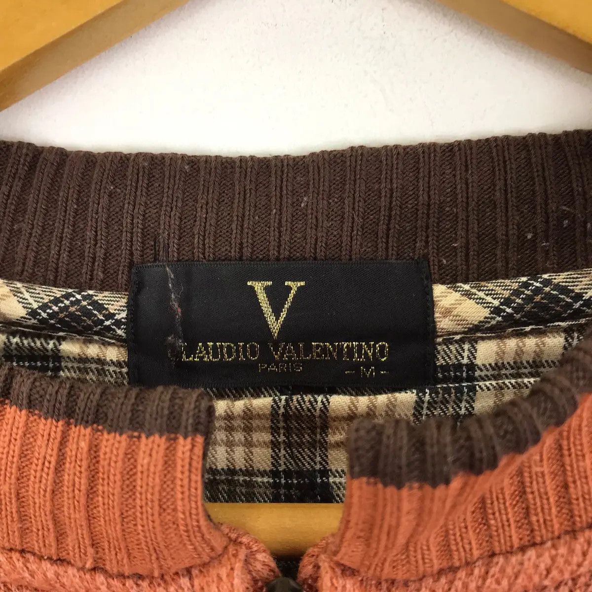 Vintage Vtg 90’ CLAUDIO VALENTINO PARIS Henley Made In Japan sweater Size M / US 6-8 / IT 42-44 - 5 Thumbnail